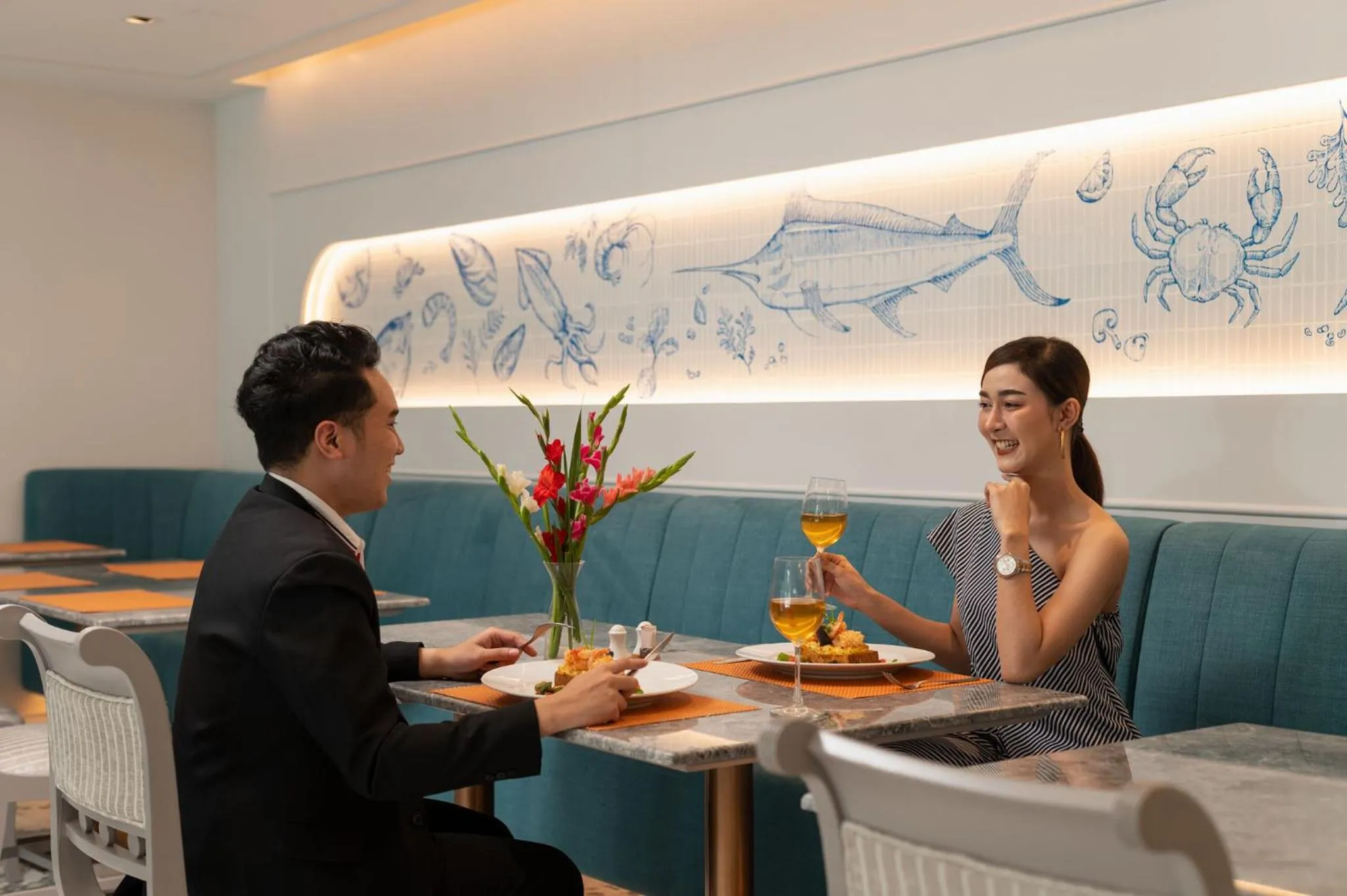 Restaurant/places to eat in Royal President Bangkok