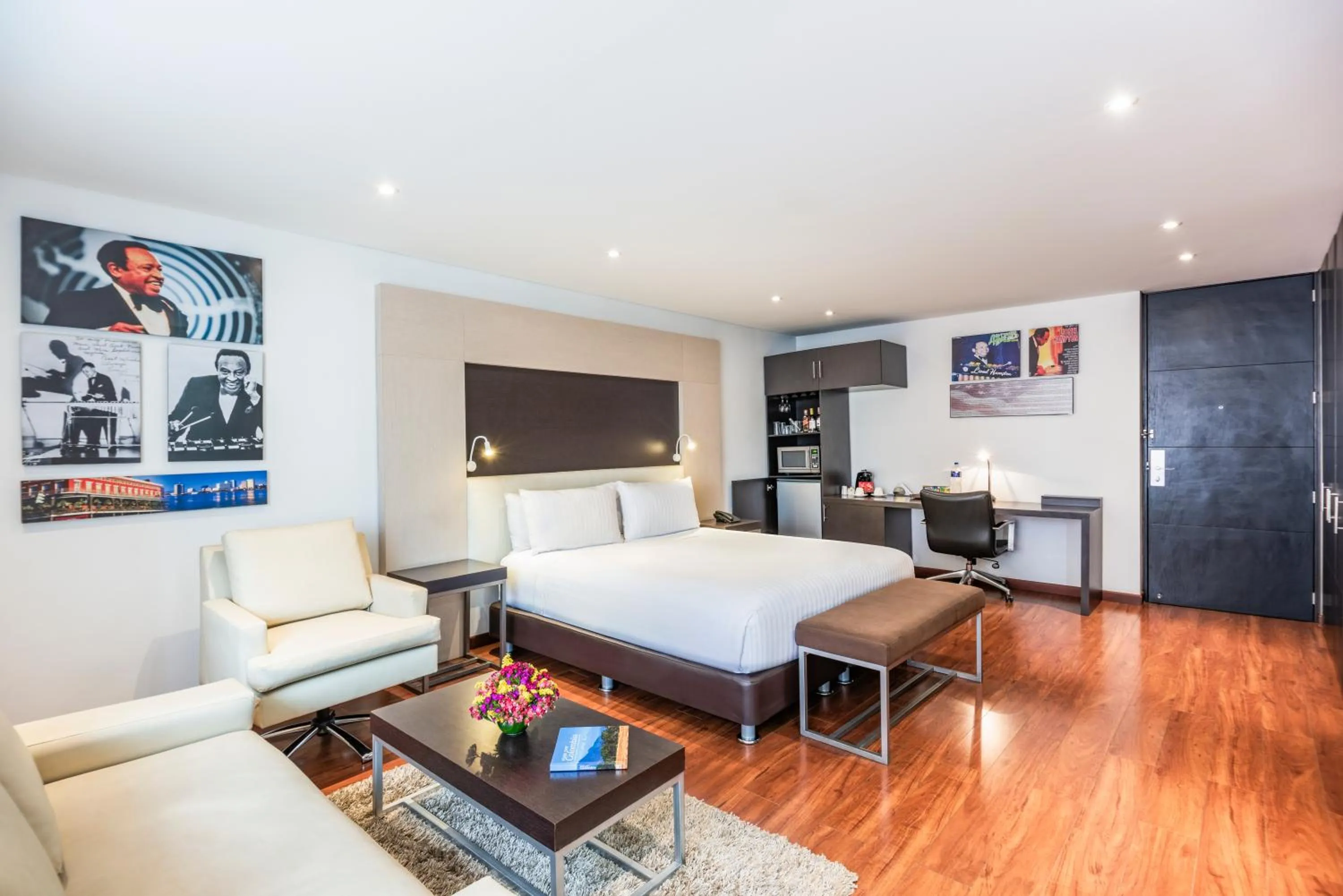 Bedroom, Bed in Hotel Jazz Apartments