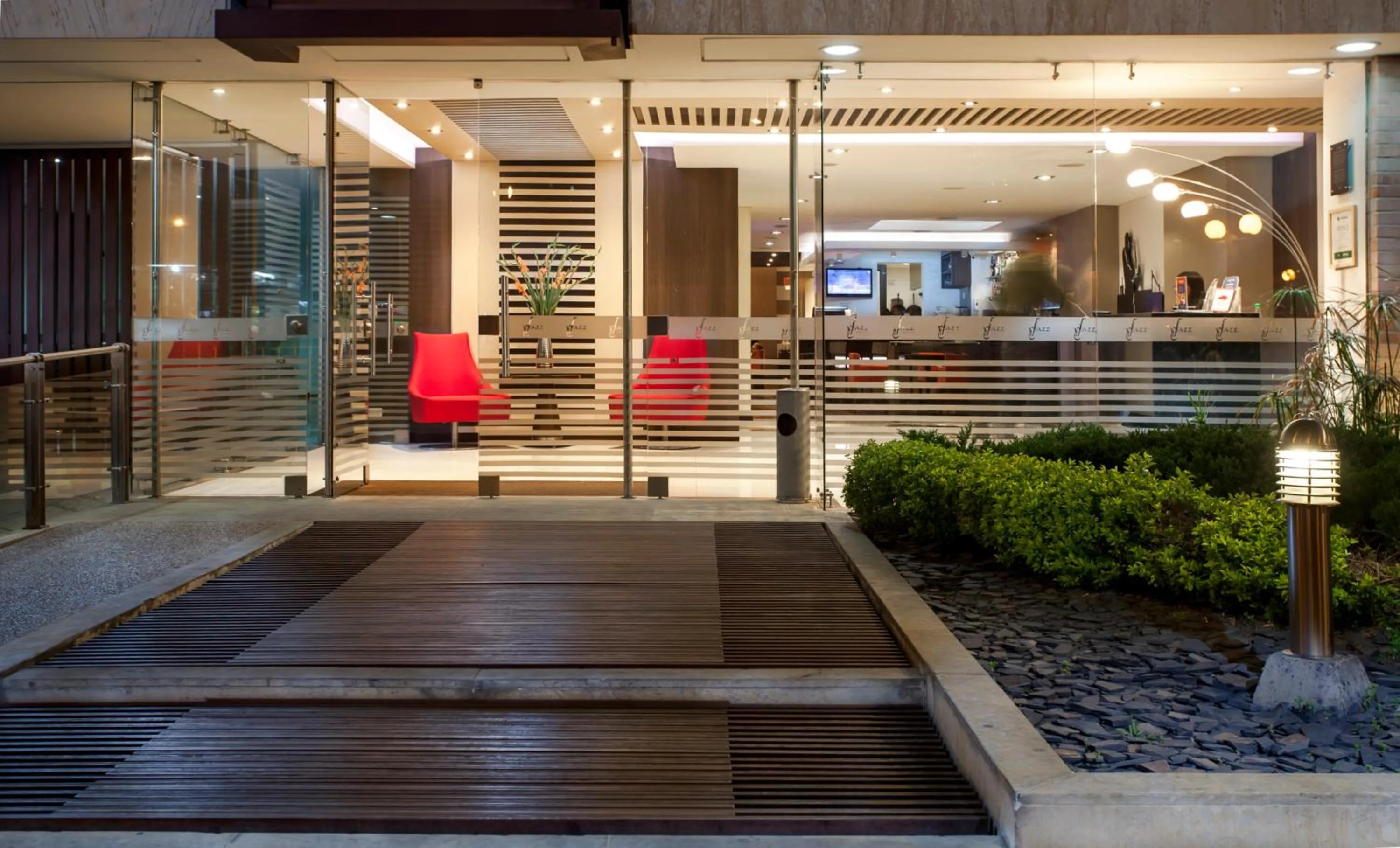 Facade/entrance in Hotel Jazz Apartments