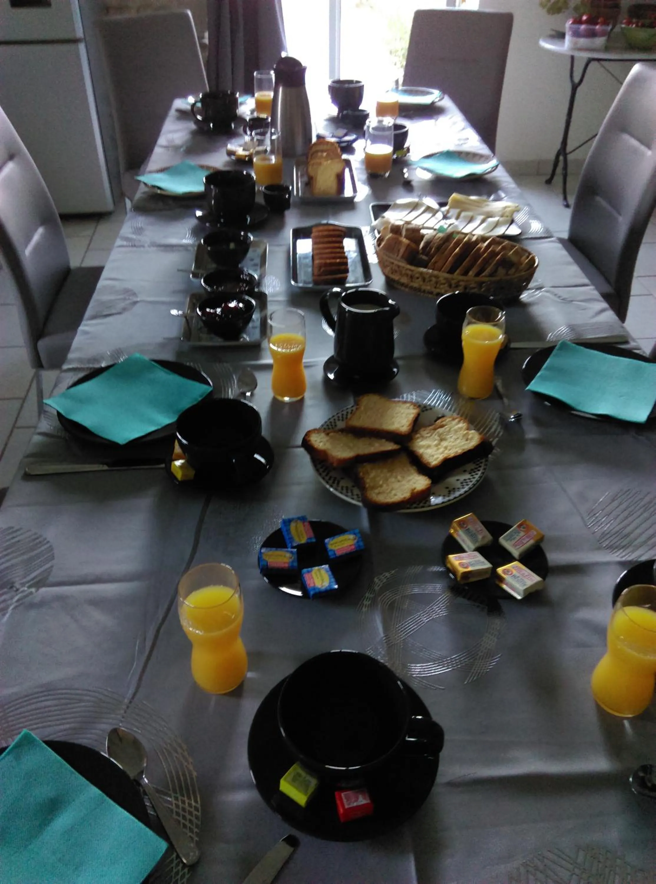 Breakfast in Ode au Bonheur St Georges sur Cher