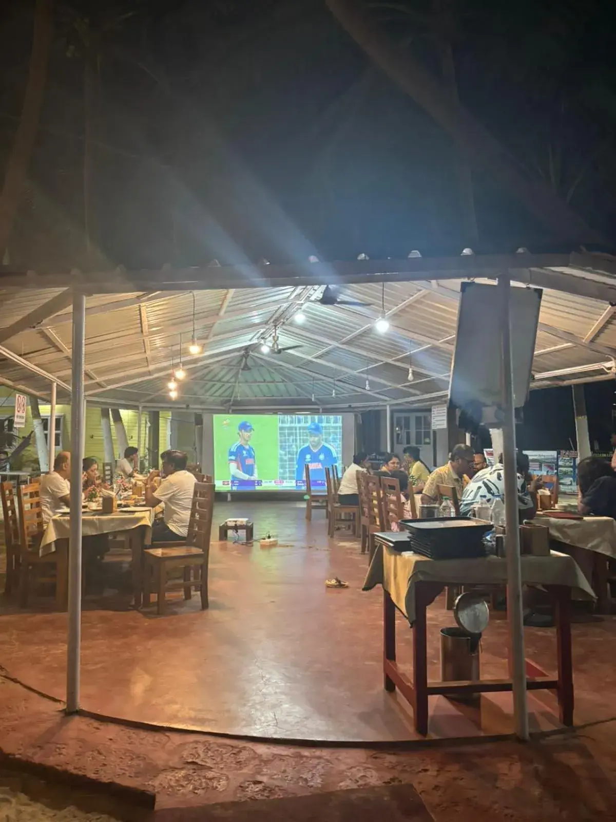 Restaurant/places to eat in Samant Beach Resort Restaurant/places to eat in Samant Beach Resort