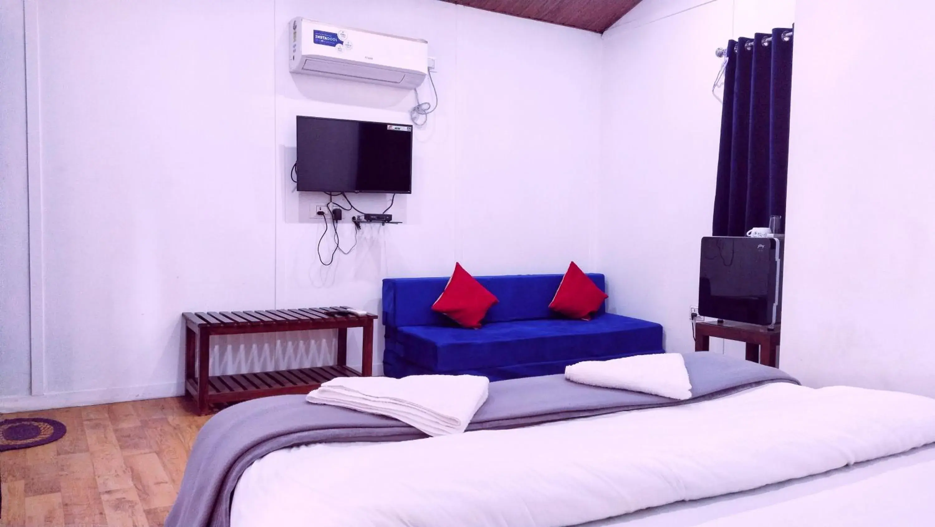 Bed in Samant Beach Resort Bed in Samant Beach Resort