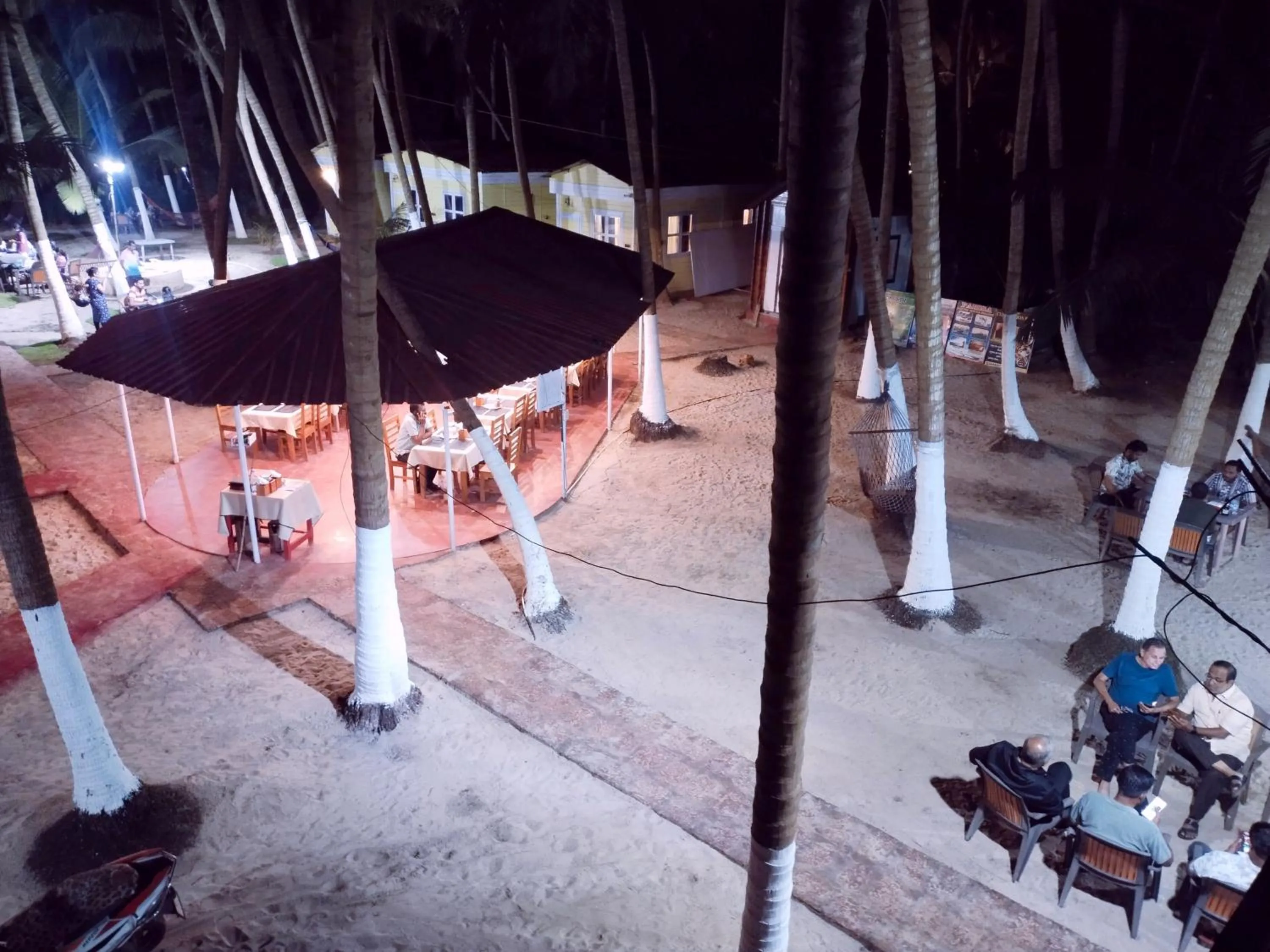 Night in Samant Beach Resort