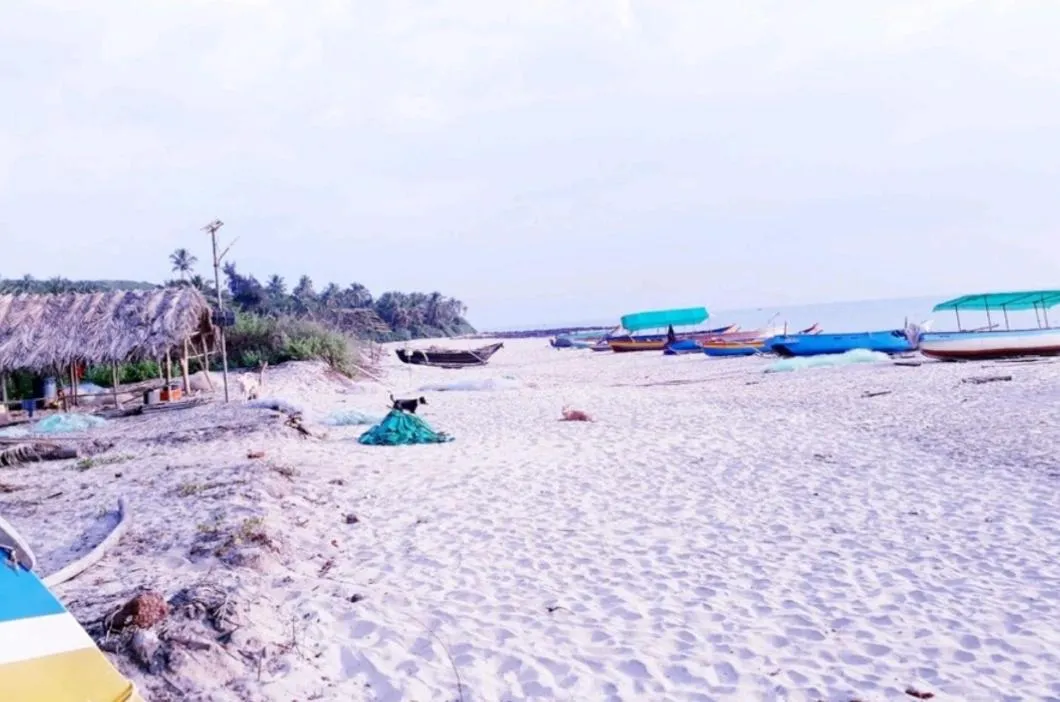 Beach in Samant Beach Resort
