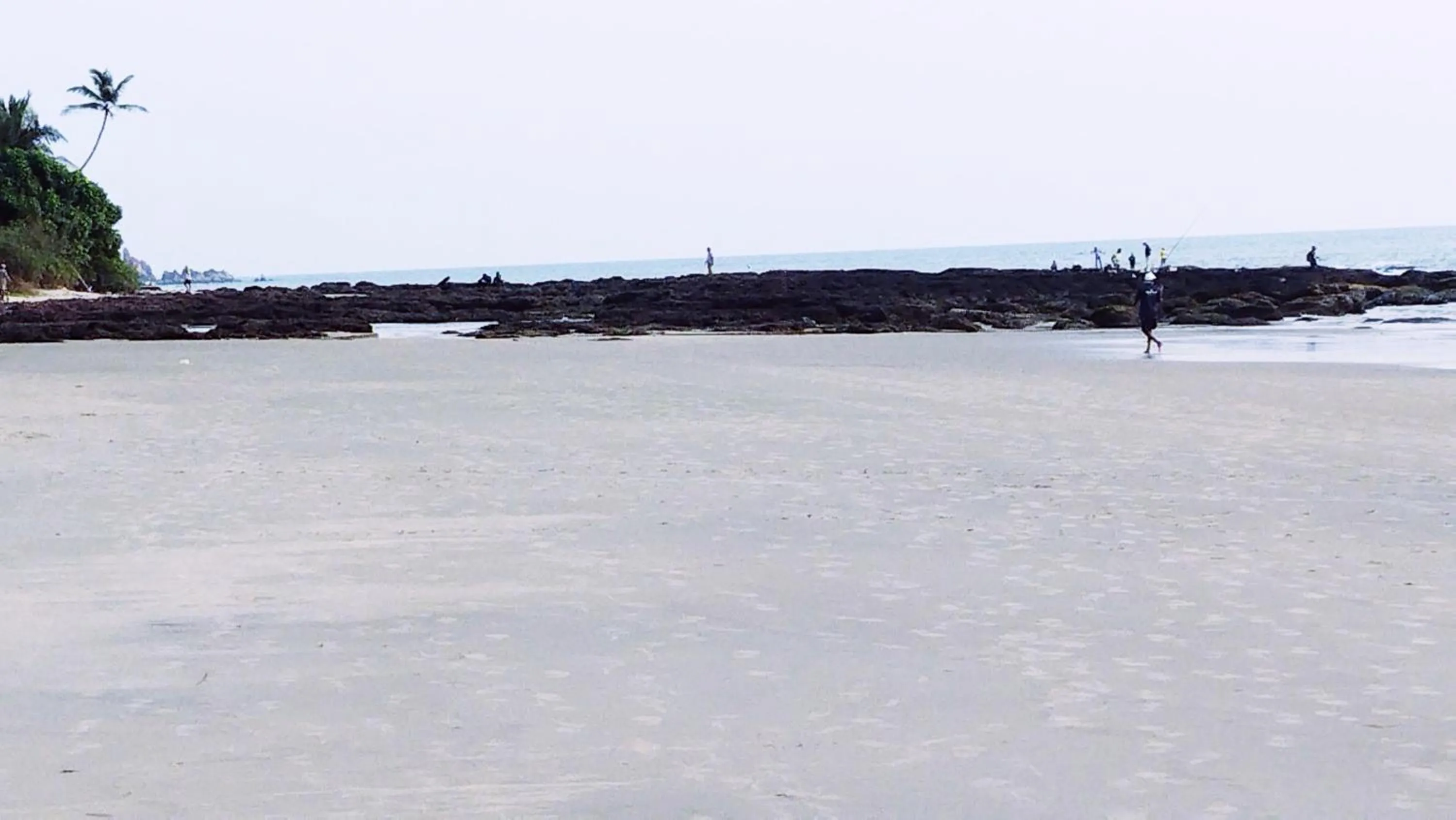 Day in Samant Beach Resort