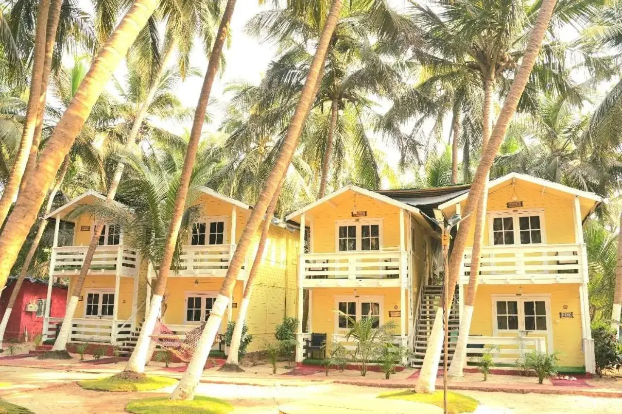 Property building in Samant Beach Resort Property building in Samant Beach Resort