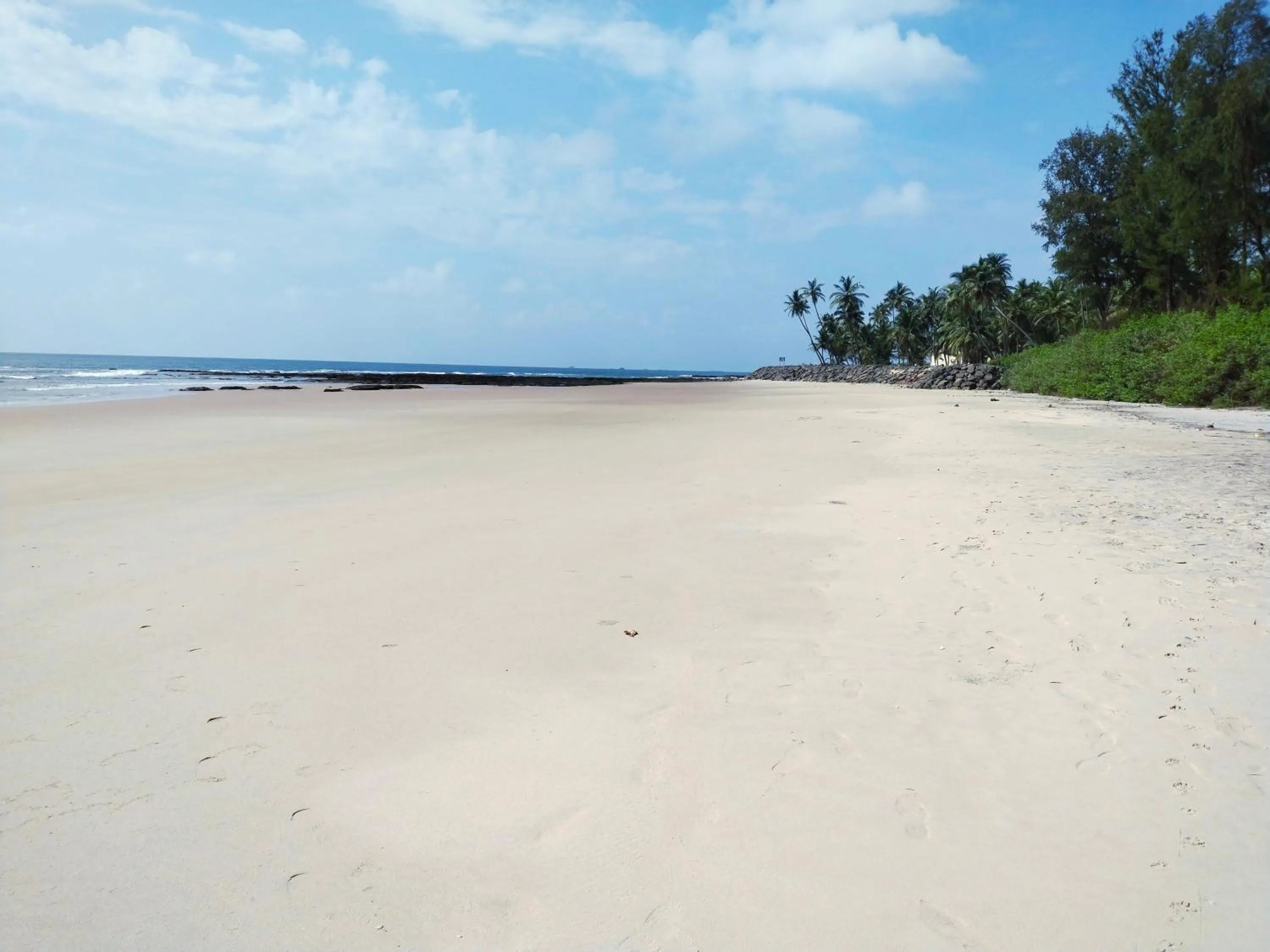 Beach in Samant Beach Resort