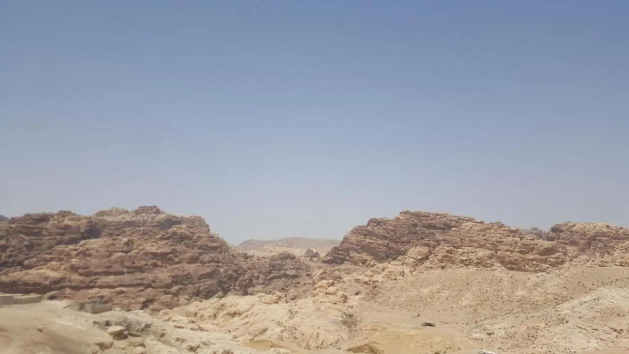 Property building in Happy Bedouin House Petra