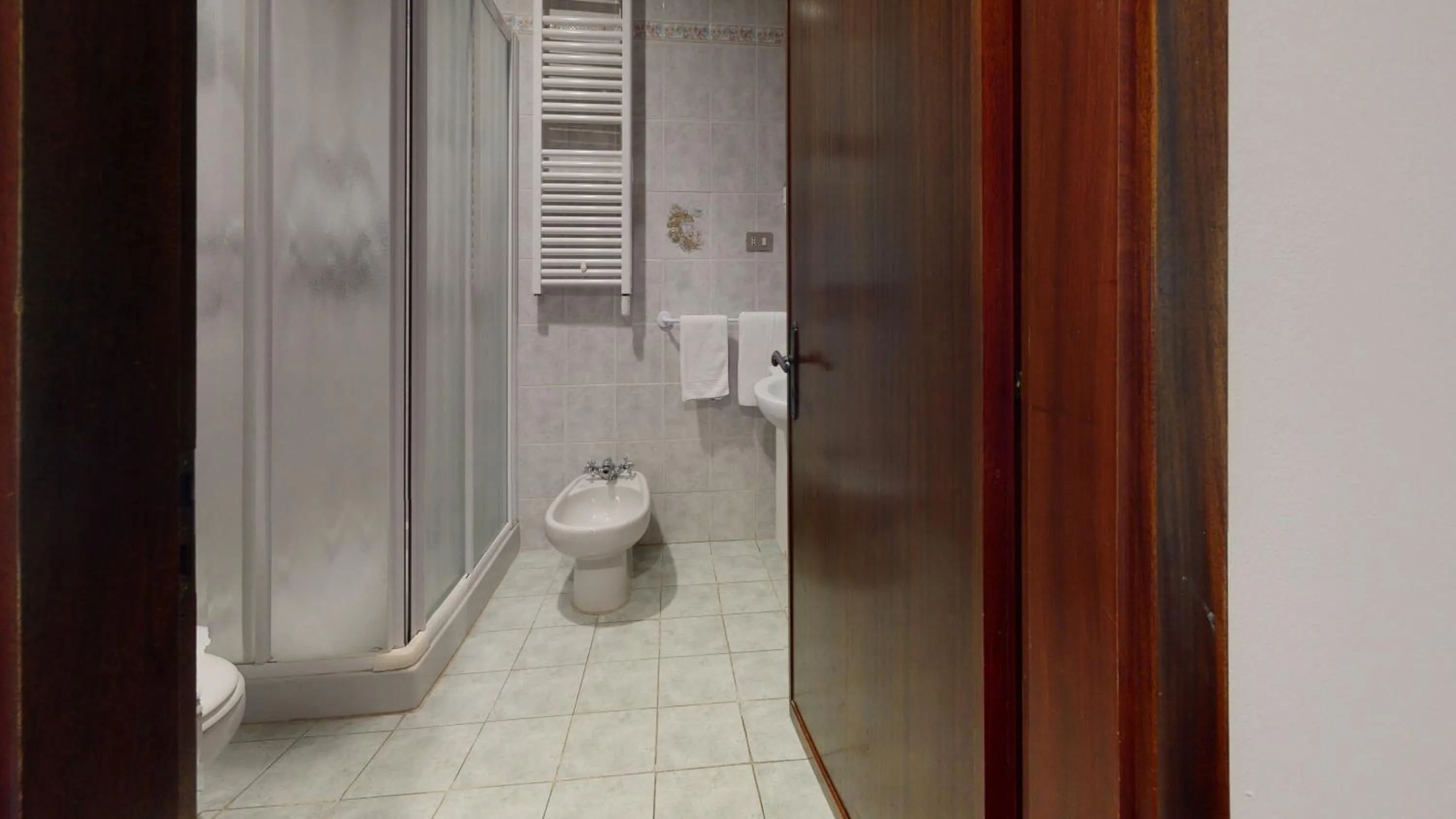 Toilet in Hotel Zunino