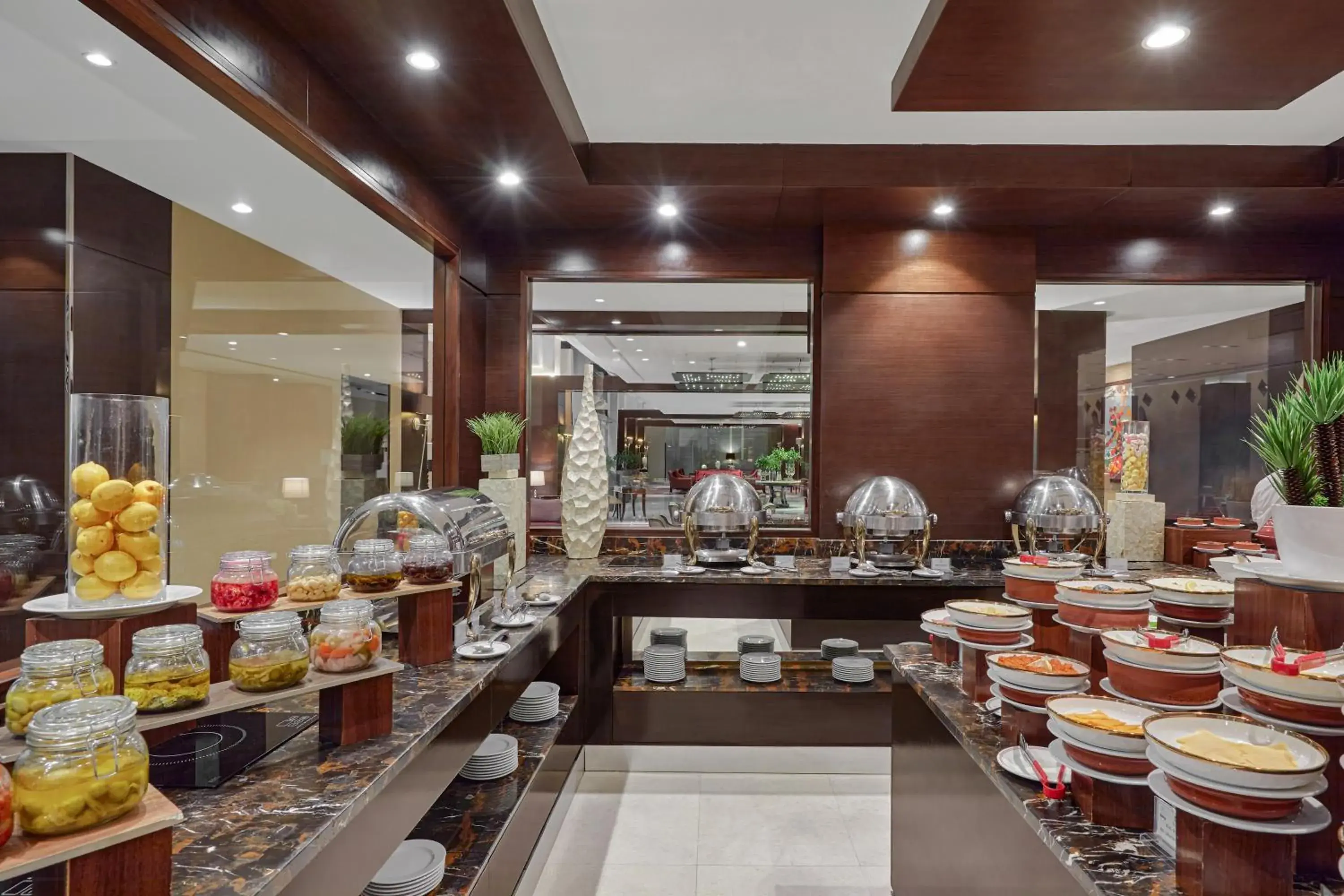 Buffet breakfast in Holiday Inn Tabuk by IHG Buffet breakfast in Holiday Inn Tabuk by IHG