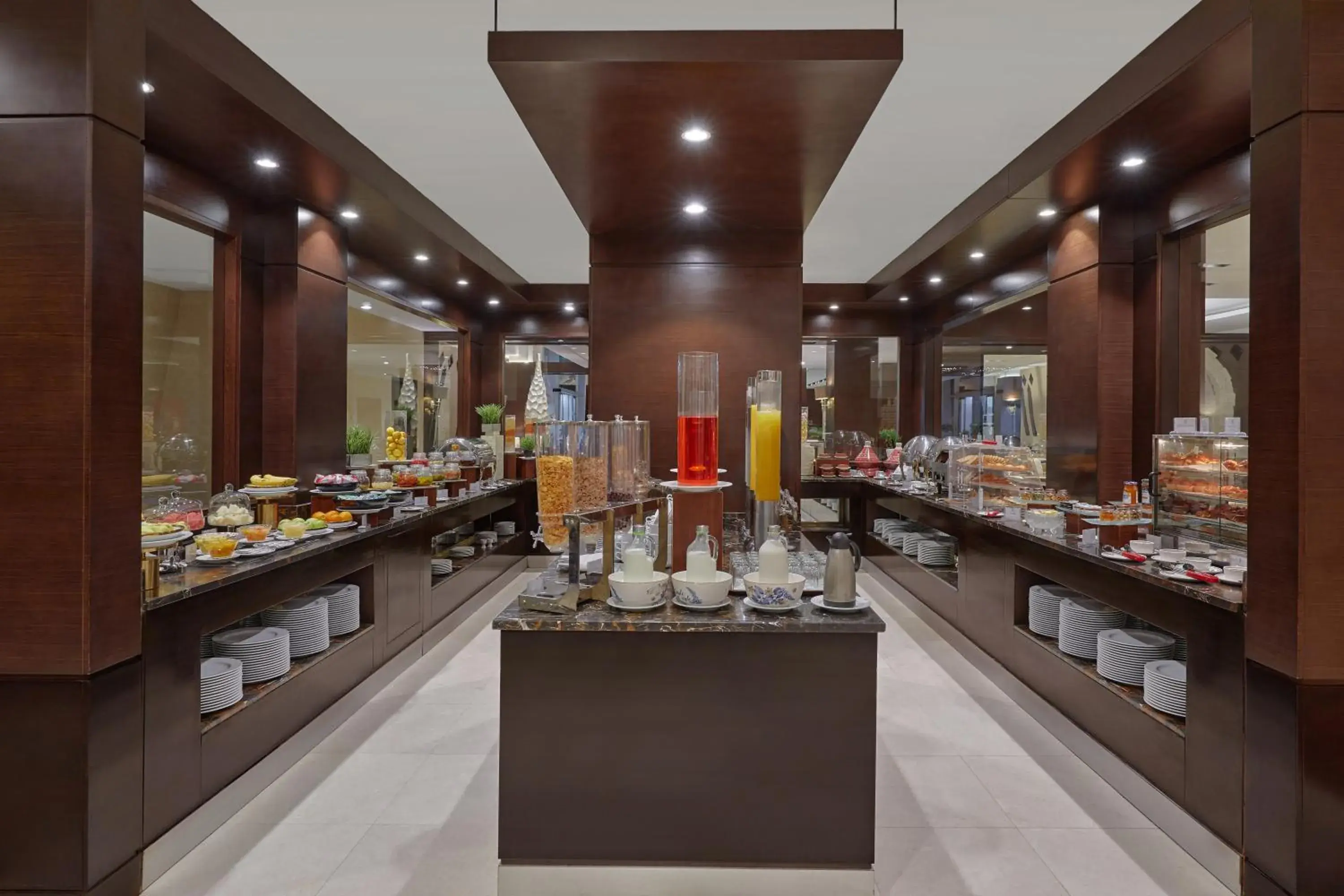 Buffet breakfast in Holiday Inn Tabuk by IHG Buffet breakfast in Holiday Inn Tabuk by IHG