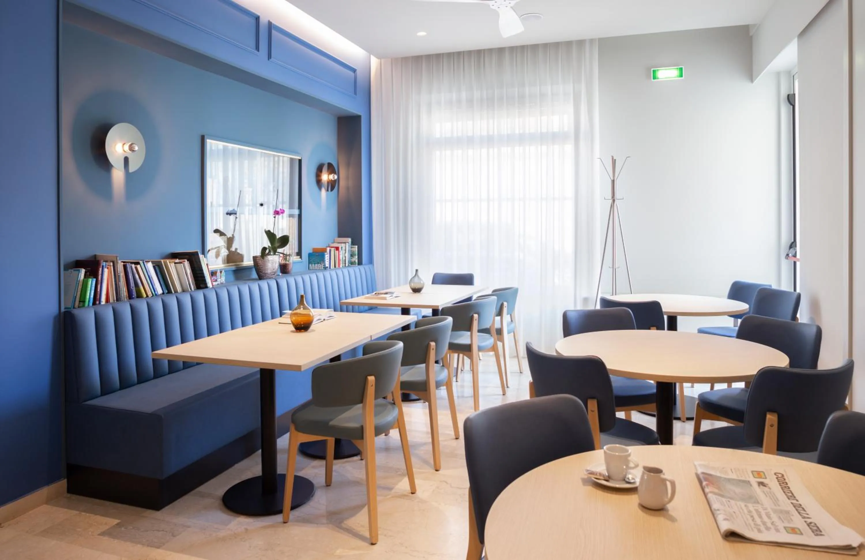 Restaurant/places to eat in Hotel Gemma