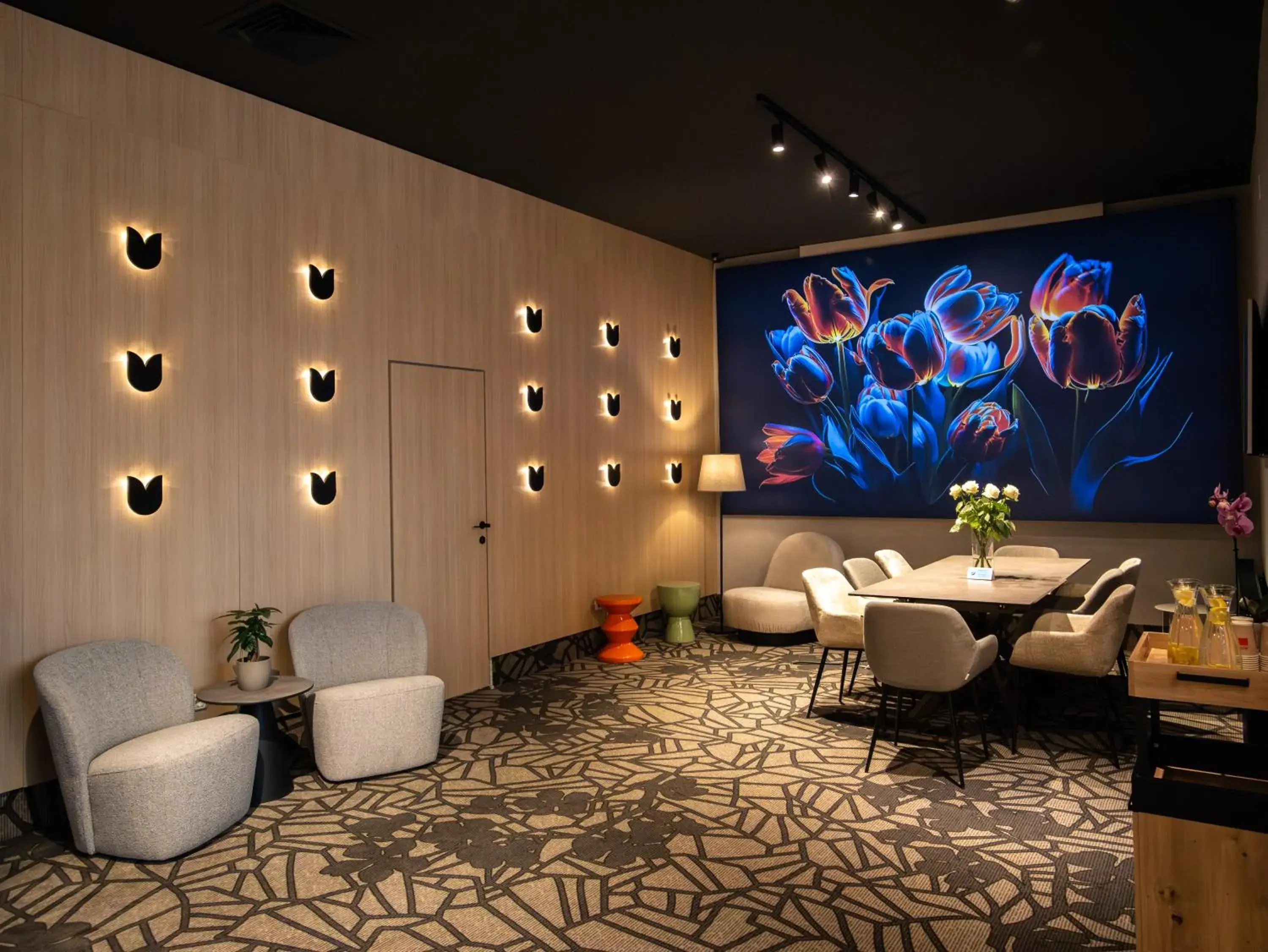 Lobby or reception in ibis Styles Pitesti Arges Lobby or reception in ibis Styles Pitesti Arges
