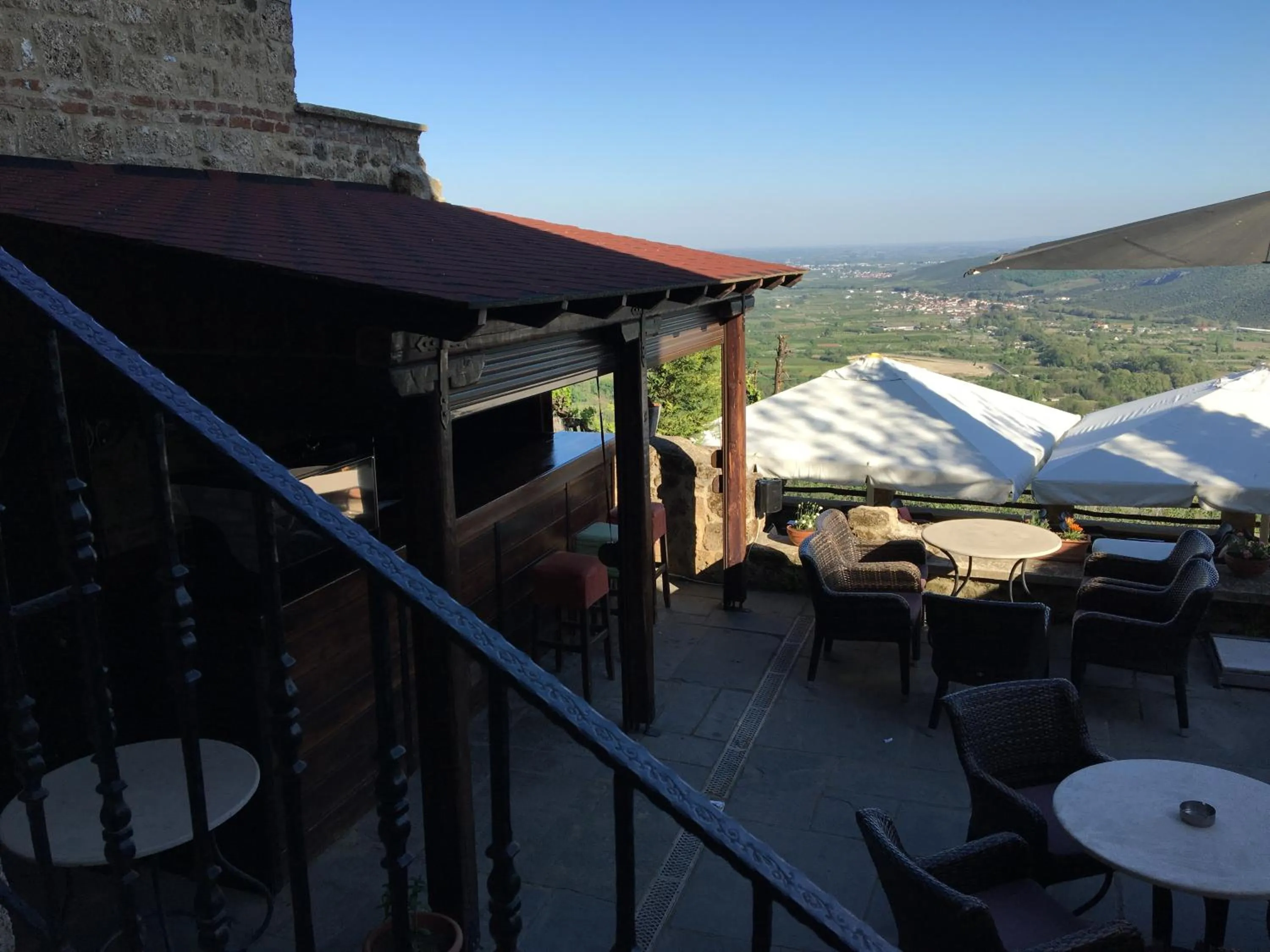 Lounge or bar in Varosi 4 Seasons