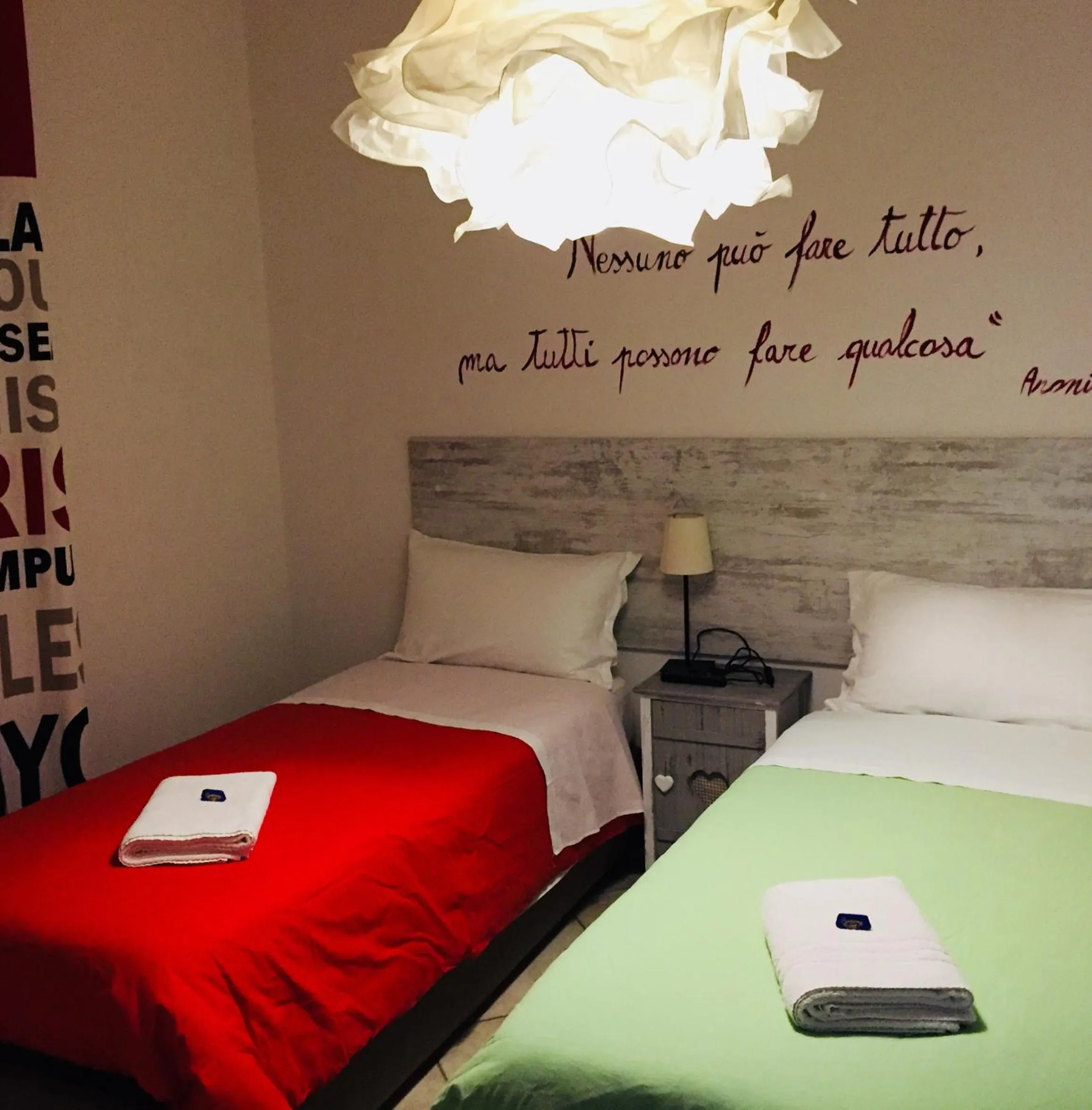 Bed in B&B London 2010