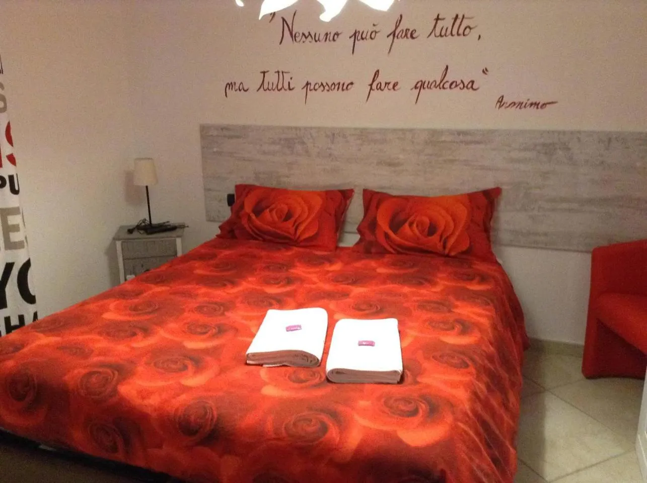 Bed in B&B London 2010