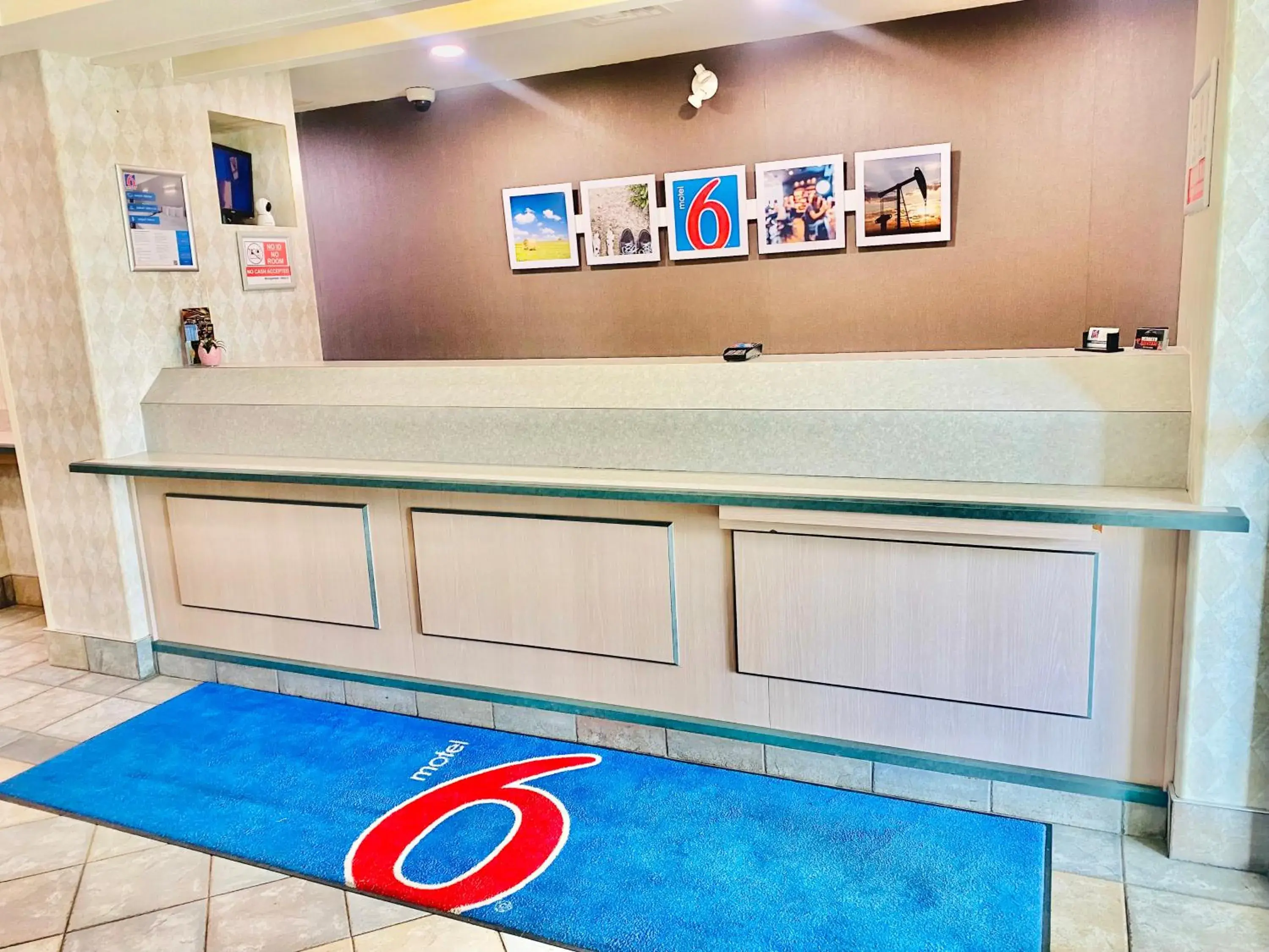 Lobby or reception in Motel 6-Red Deer, AB Lobby or reception in Motel 6-Red Deer, AB