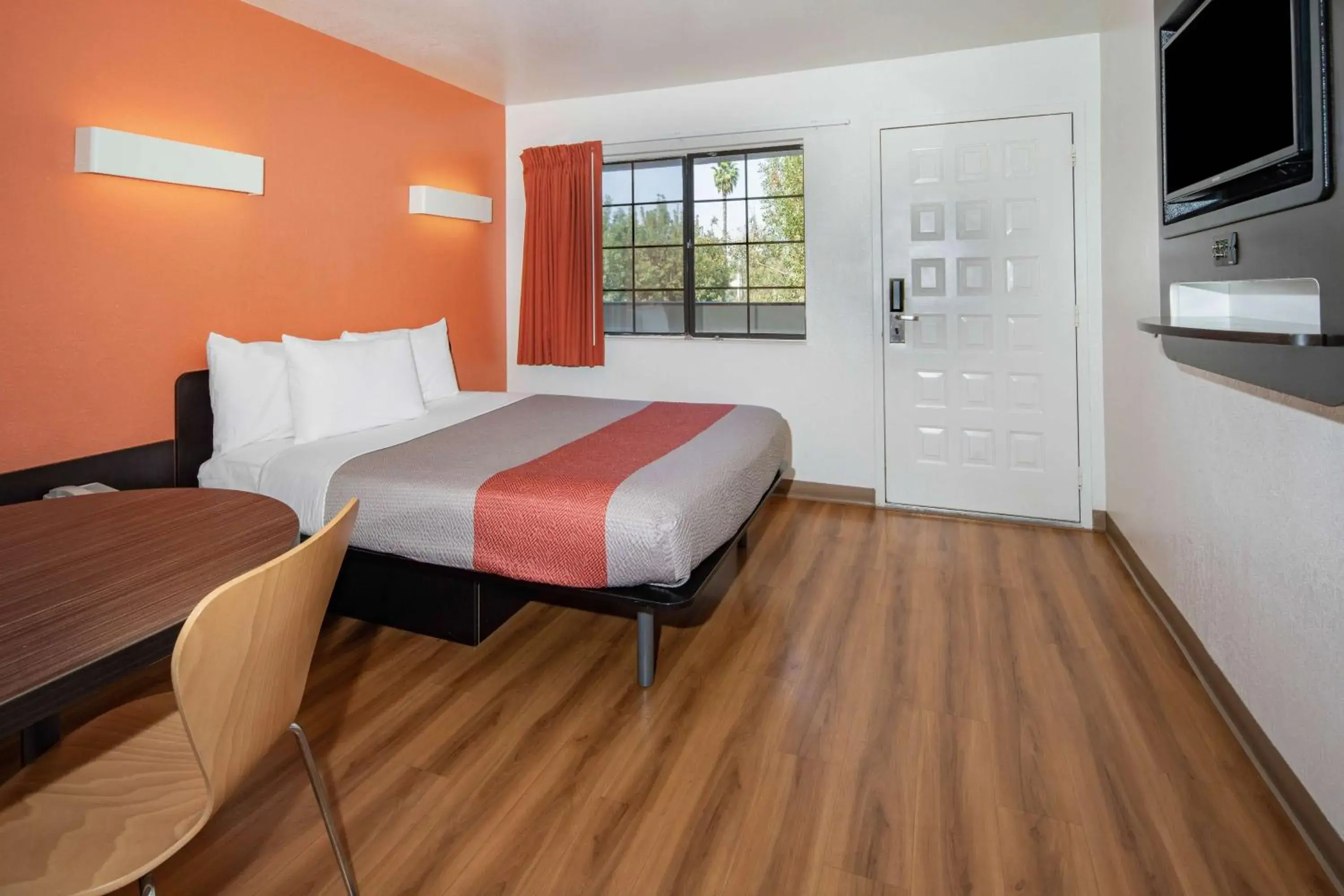 Double Room - Disability Access - Roll In Shower in Motel 6-Thousand Oaks, CA Double Room - Disability Access - Roll In Shower in Motel 6-Thousand Oaks, CA