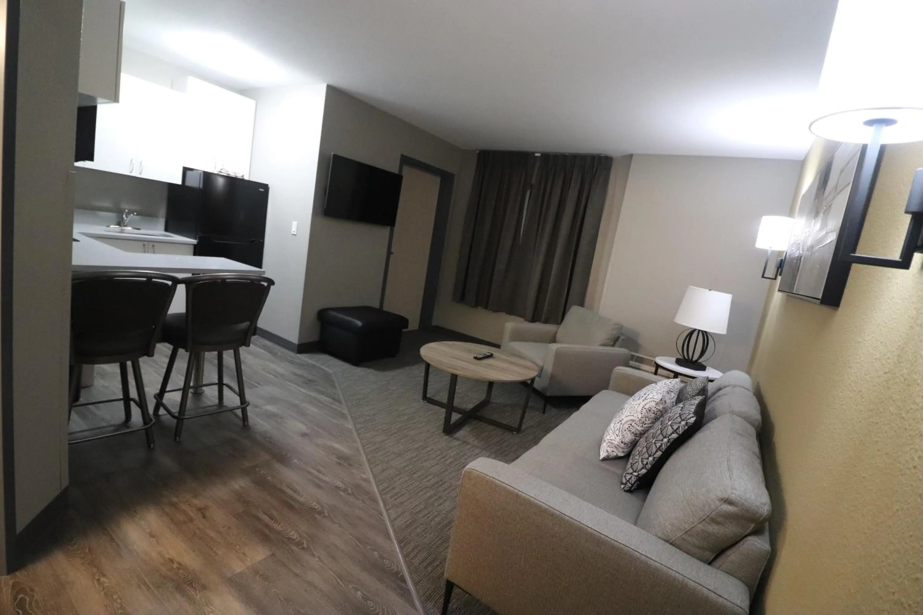 Days Inn by Wyndham Stony Plain