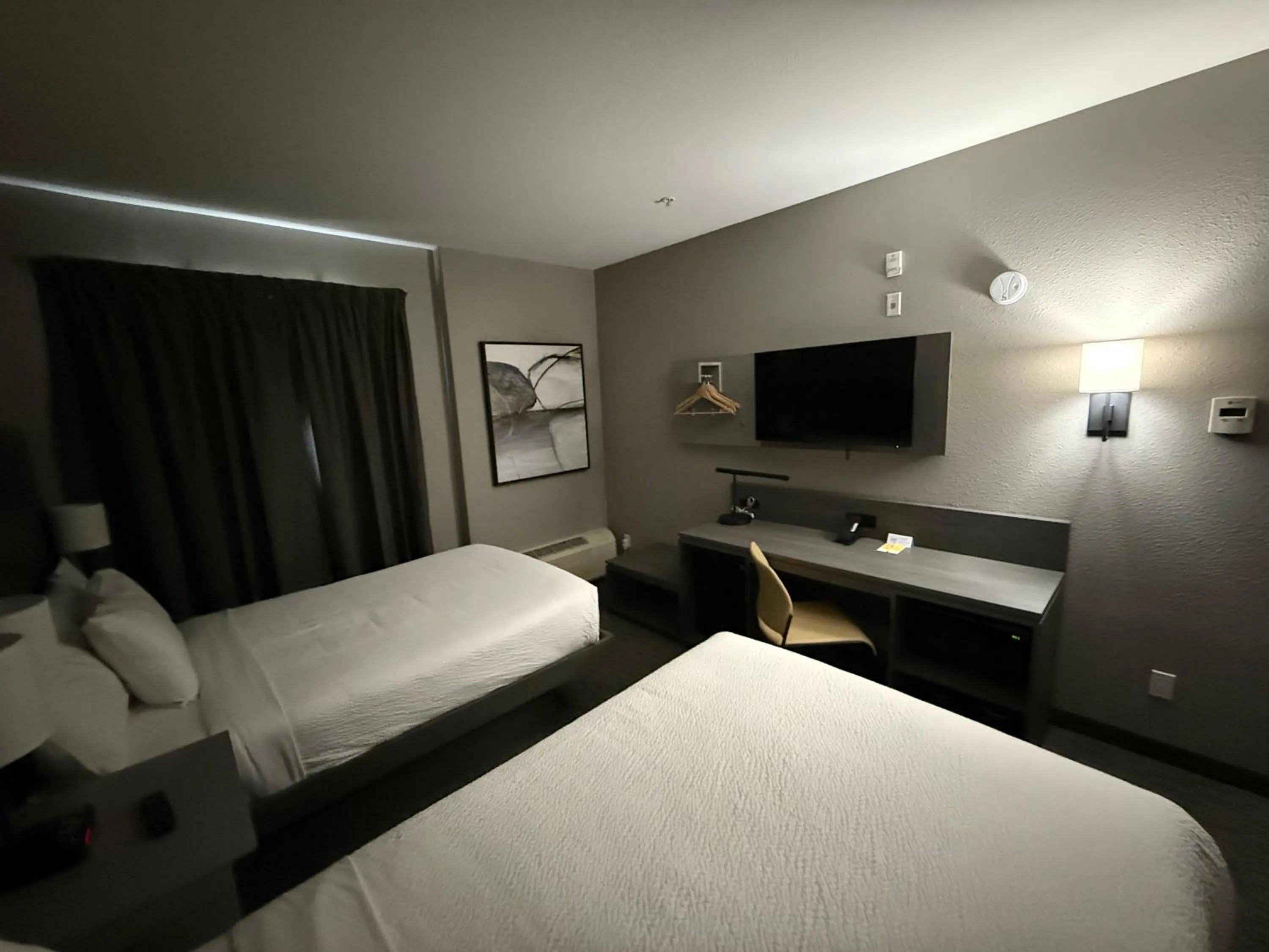 Bed in Days Inn by Wyndham Stony Plain