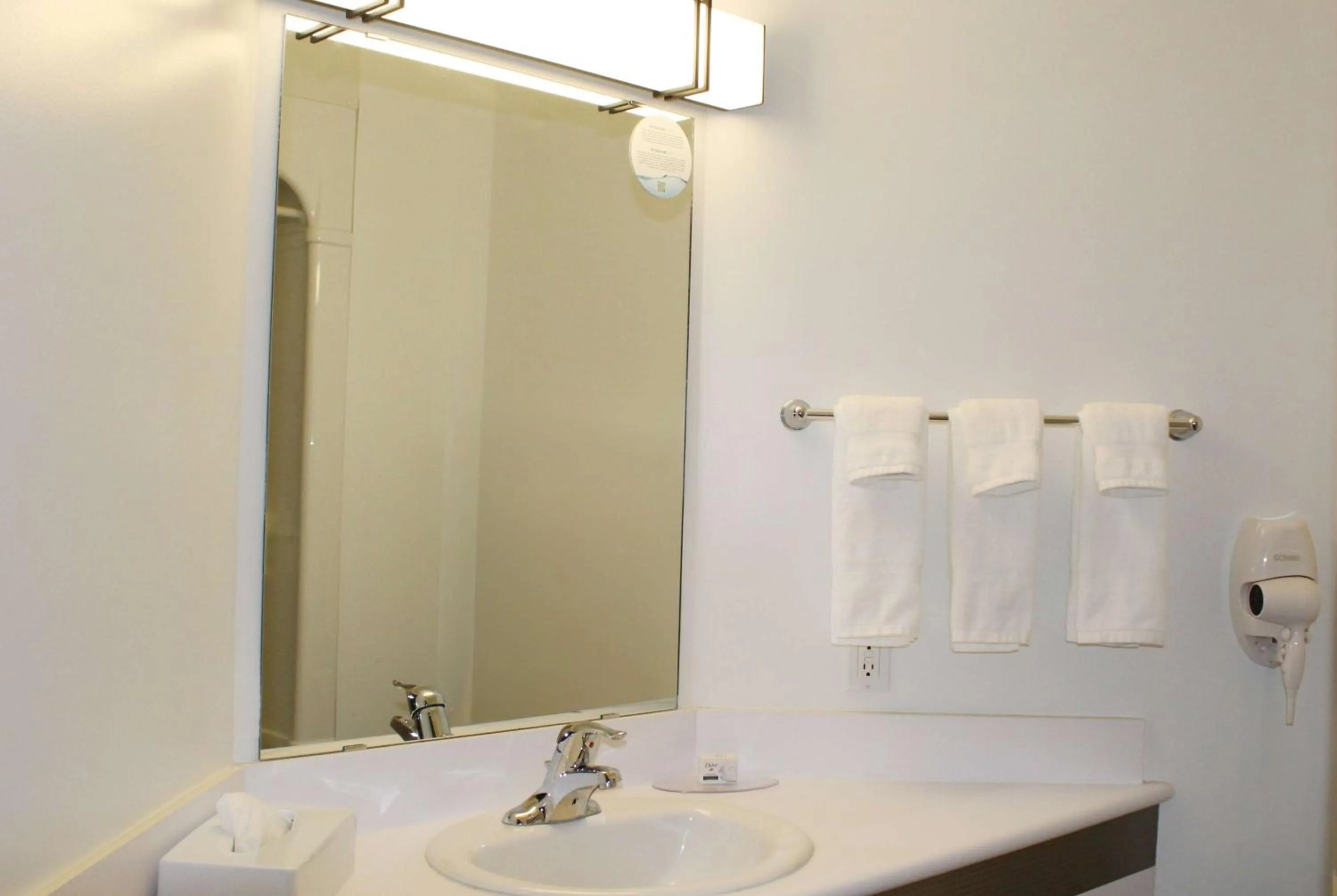Bathroom in Days Inn by Wyndham Stony Plain