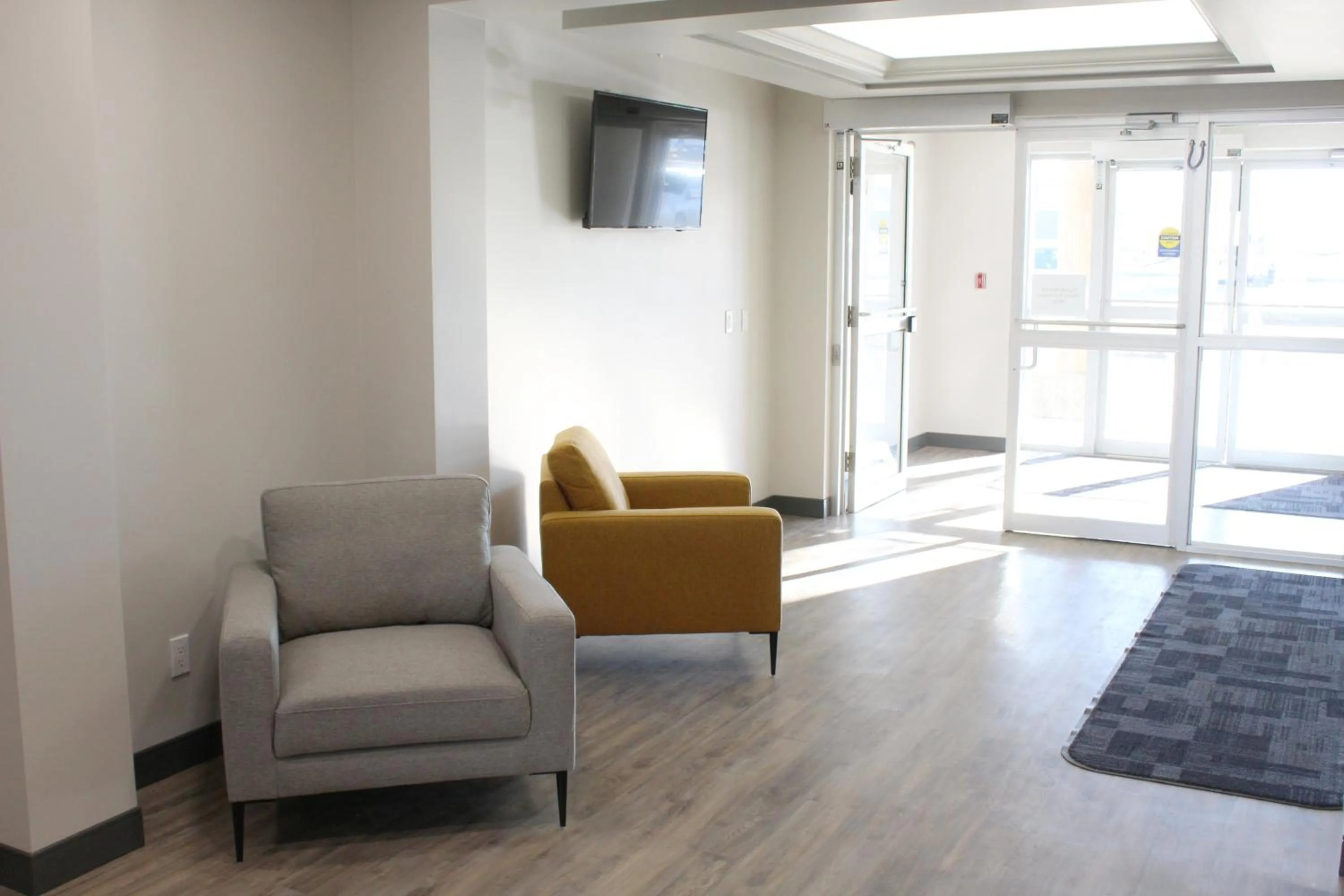 Lobby or reception, Seating Area in Motel 6 Stony Plain, AB