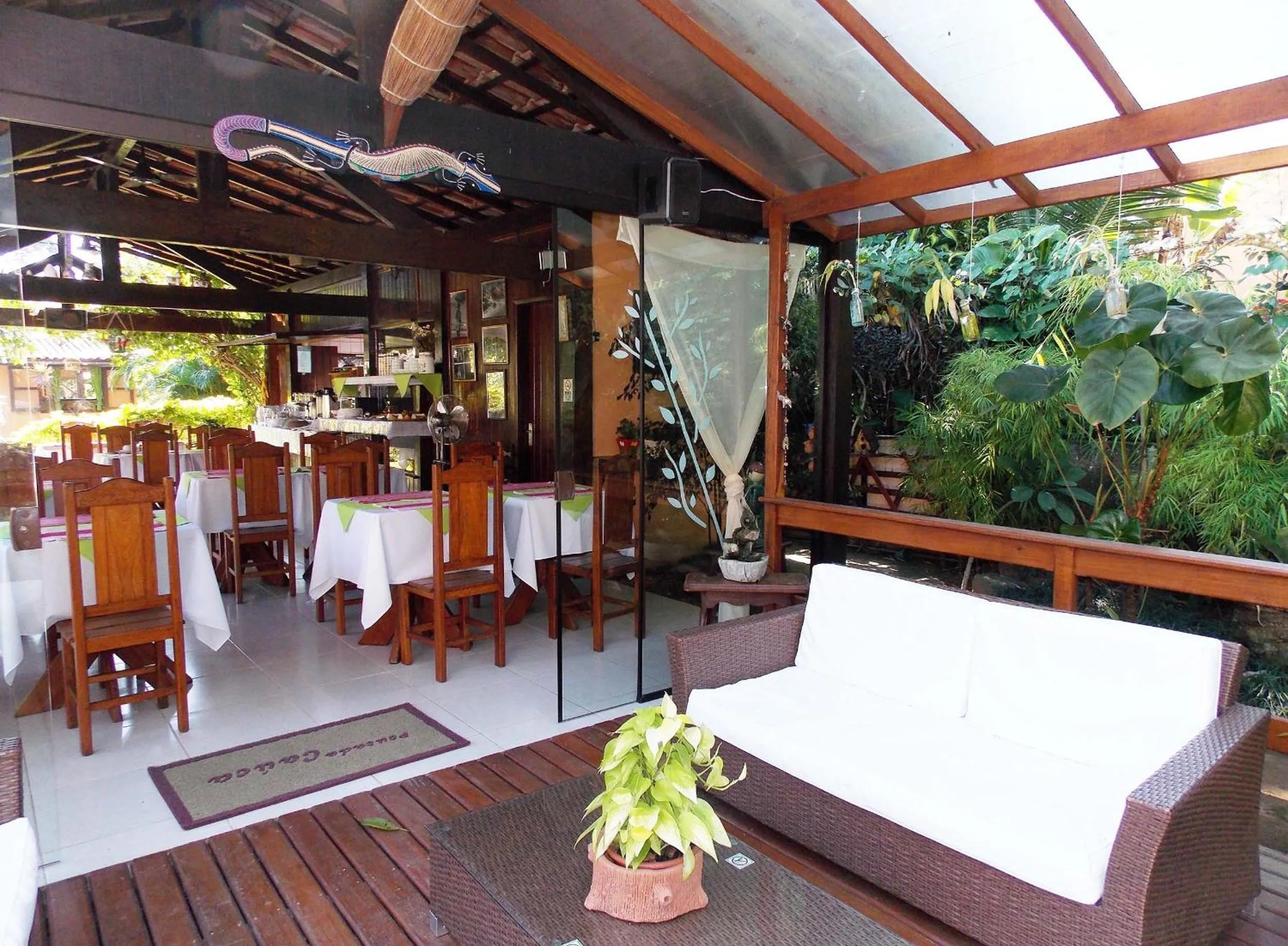 Restaurant/places to eat in Pousada Caúca