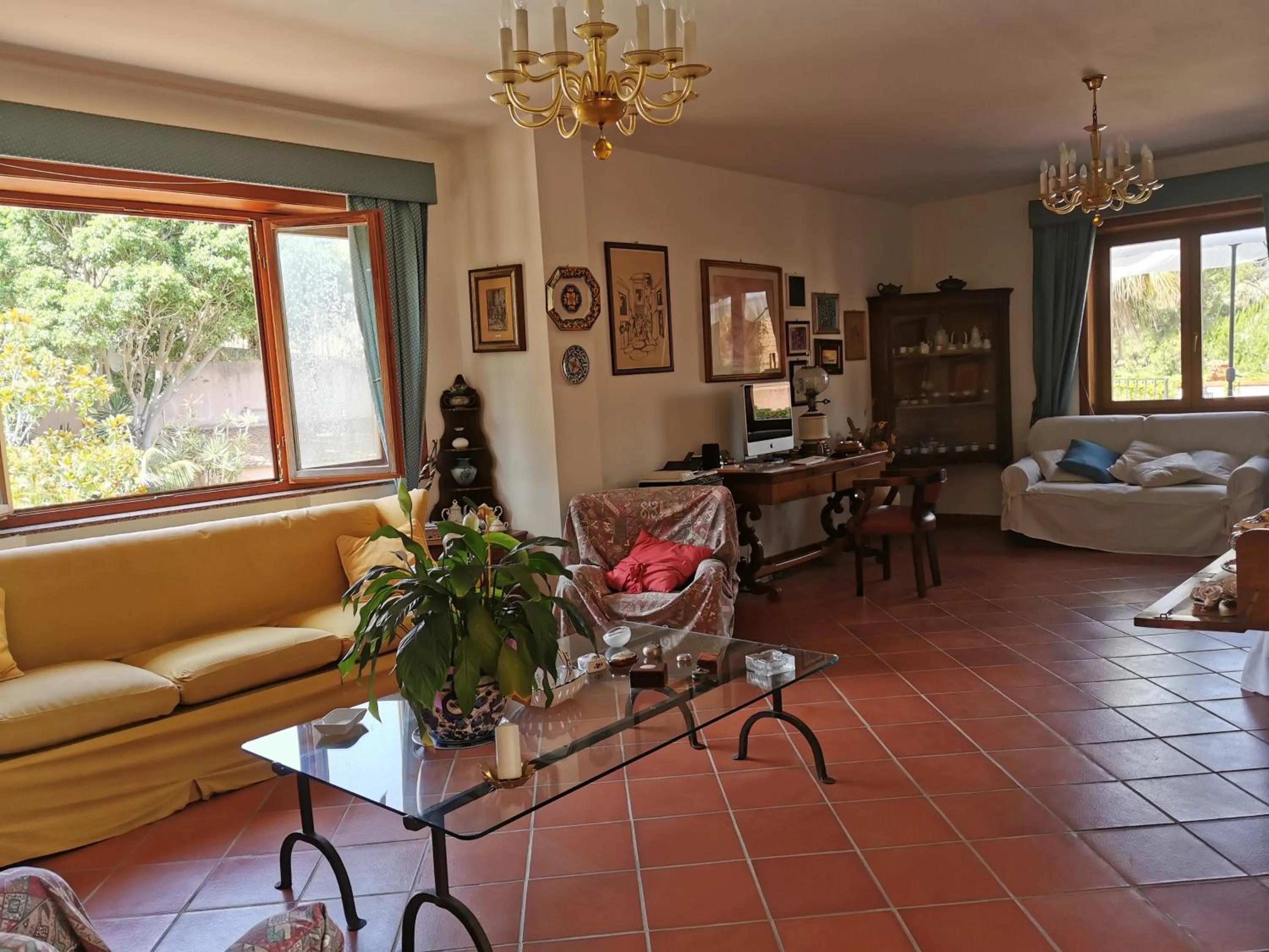 Lobby or reception in Villa Grande