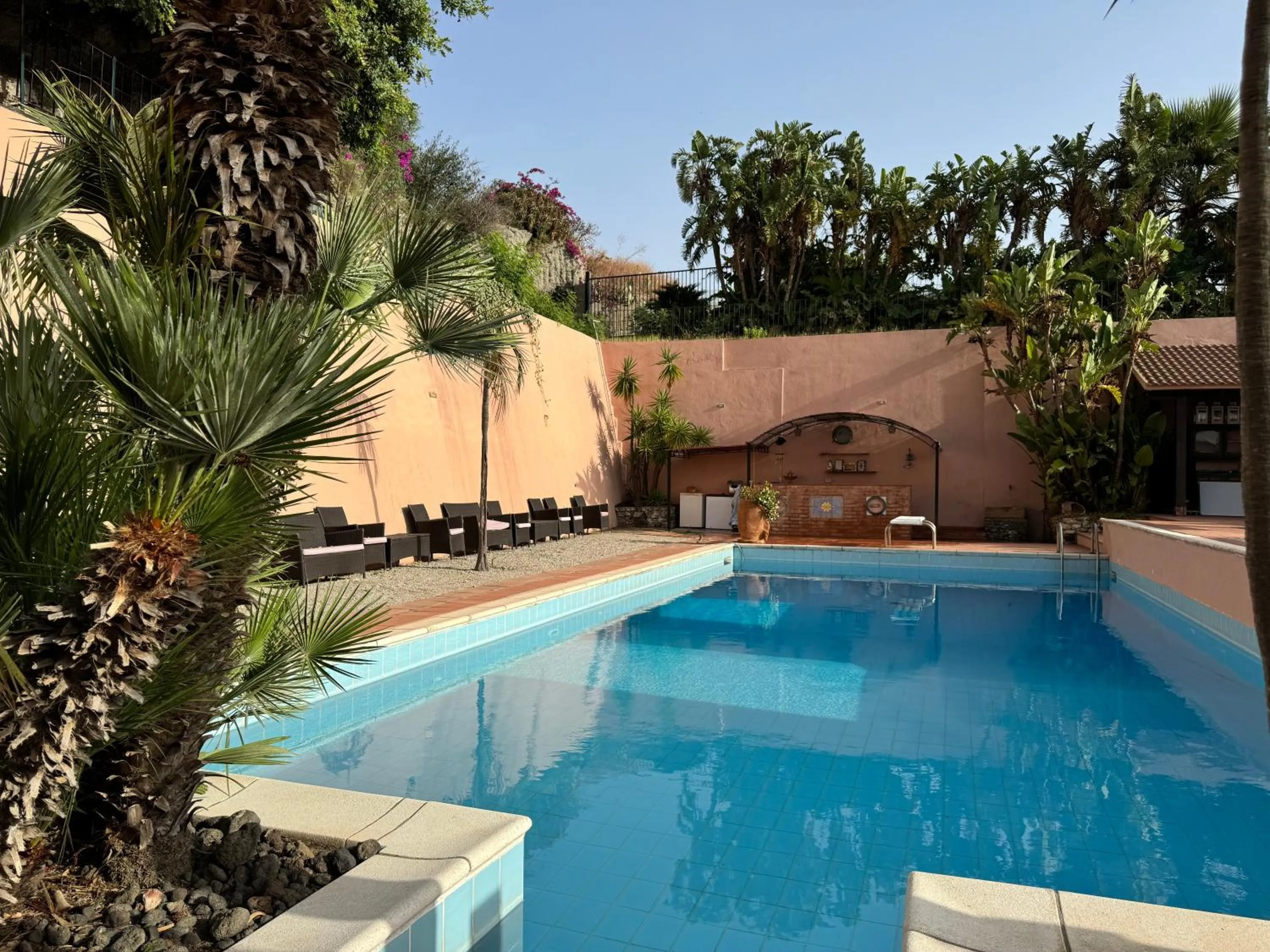 Swimming pool in Villa Grande