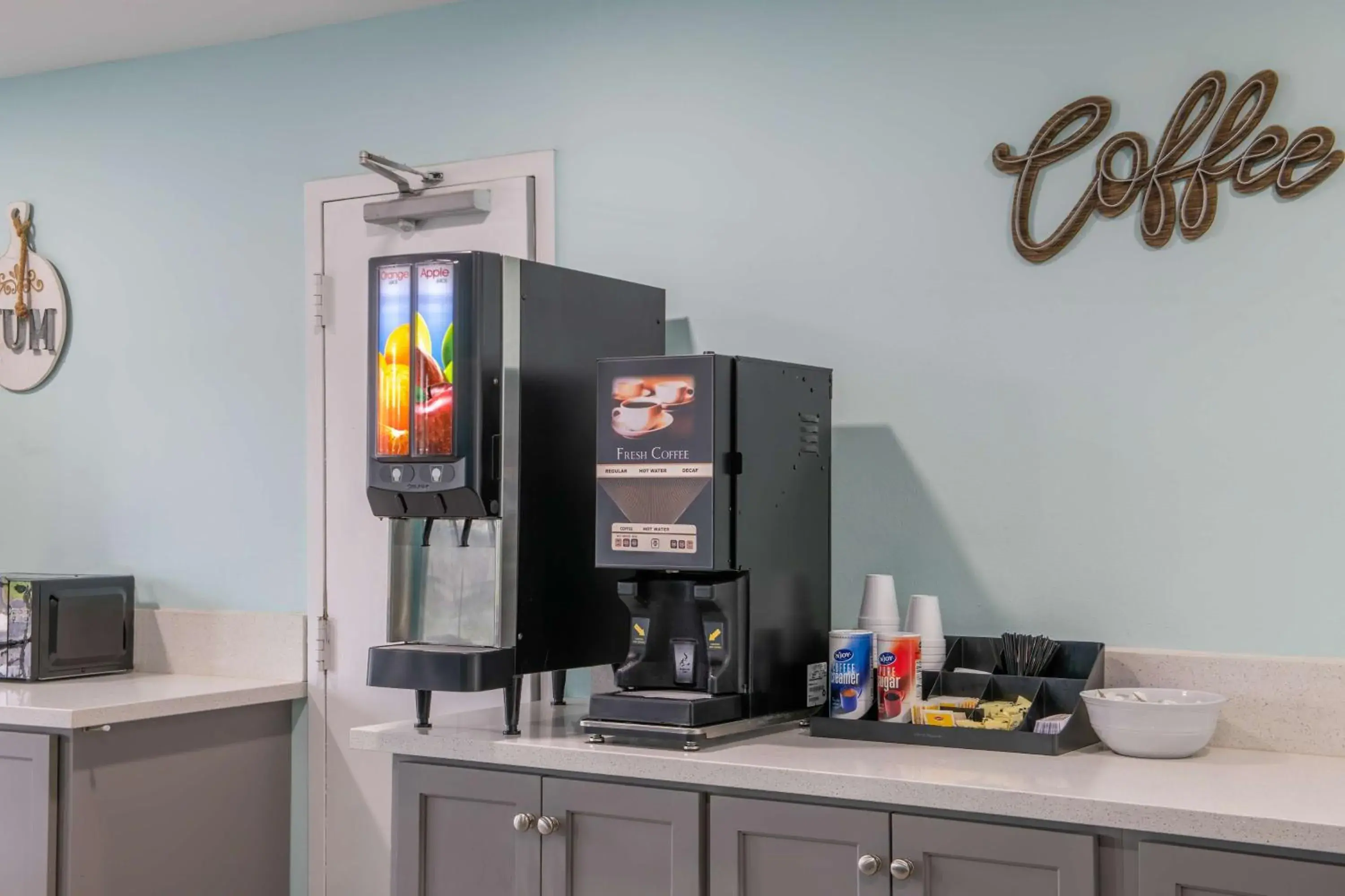 Restaurant/places to eat in Motel 6 Macon, GA I 475 Restaurant/places to eat in Motel 6 Macon, GA I 475