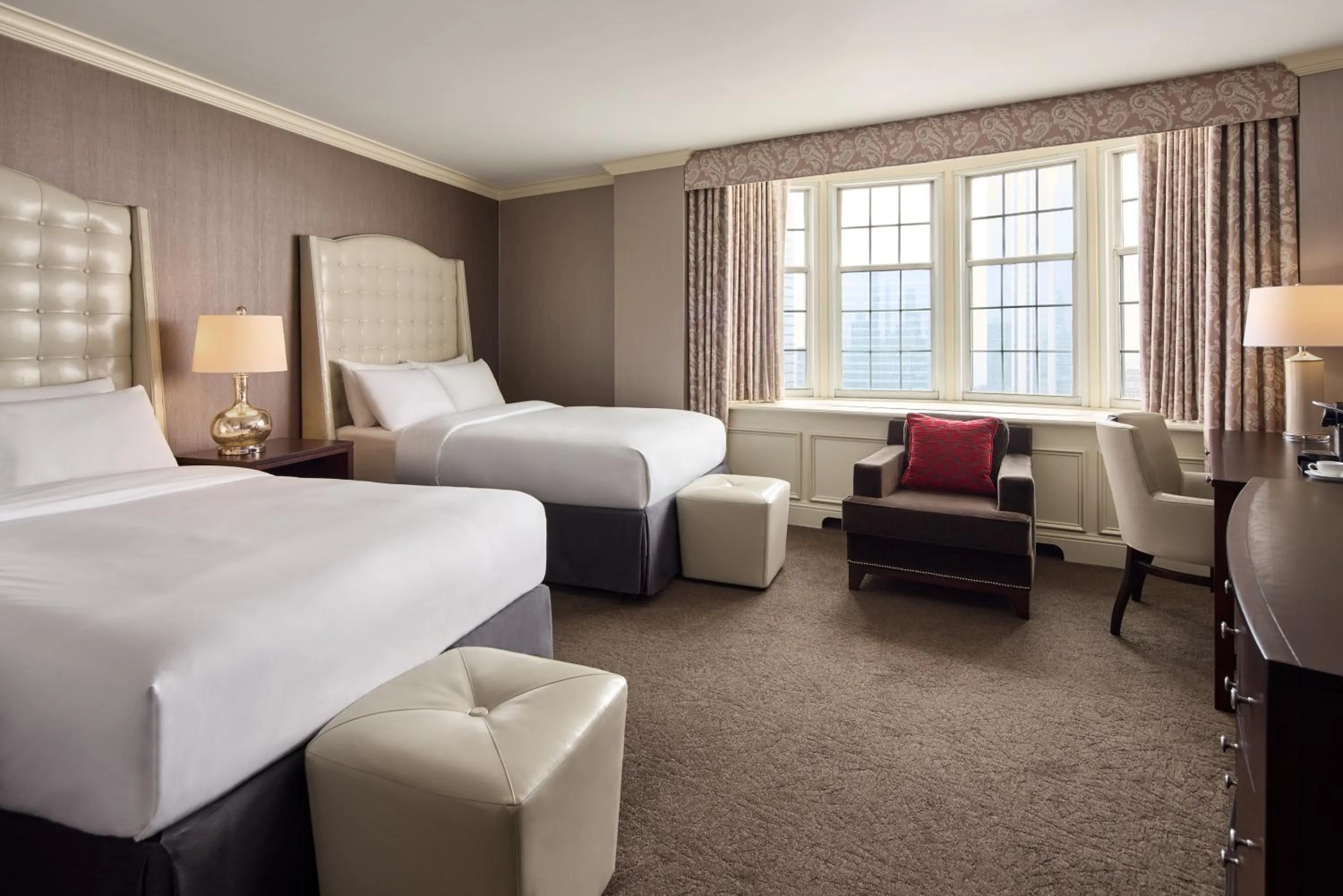 Bed in The Pfister Hotel