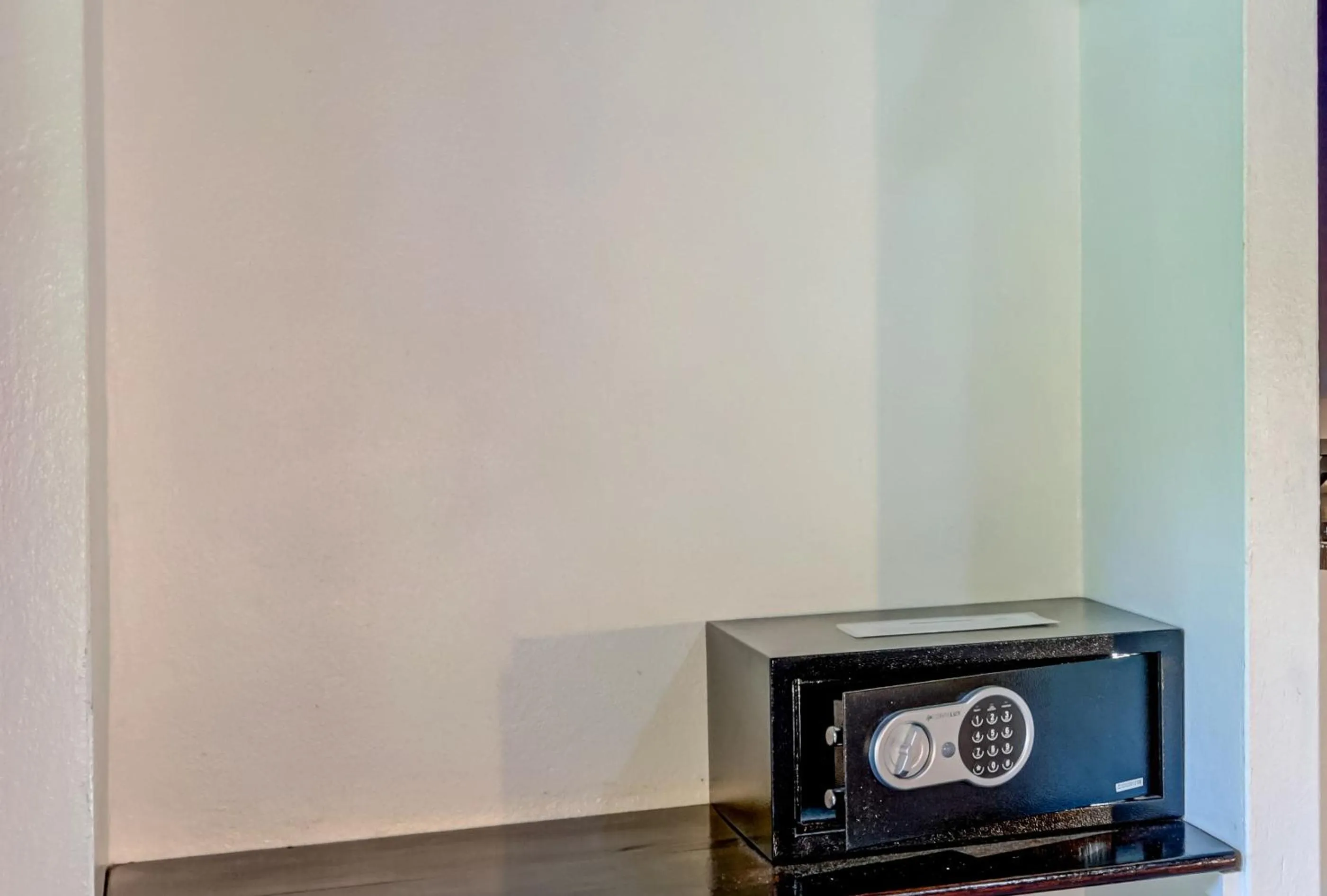 safe in Pousada Villa N'kara