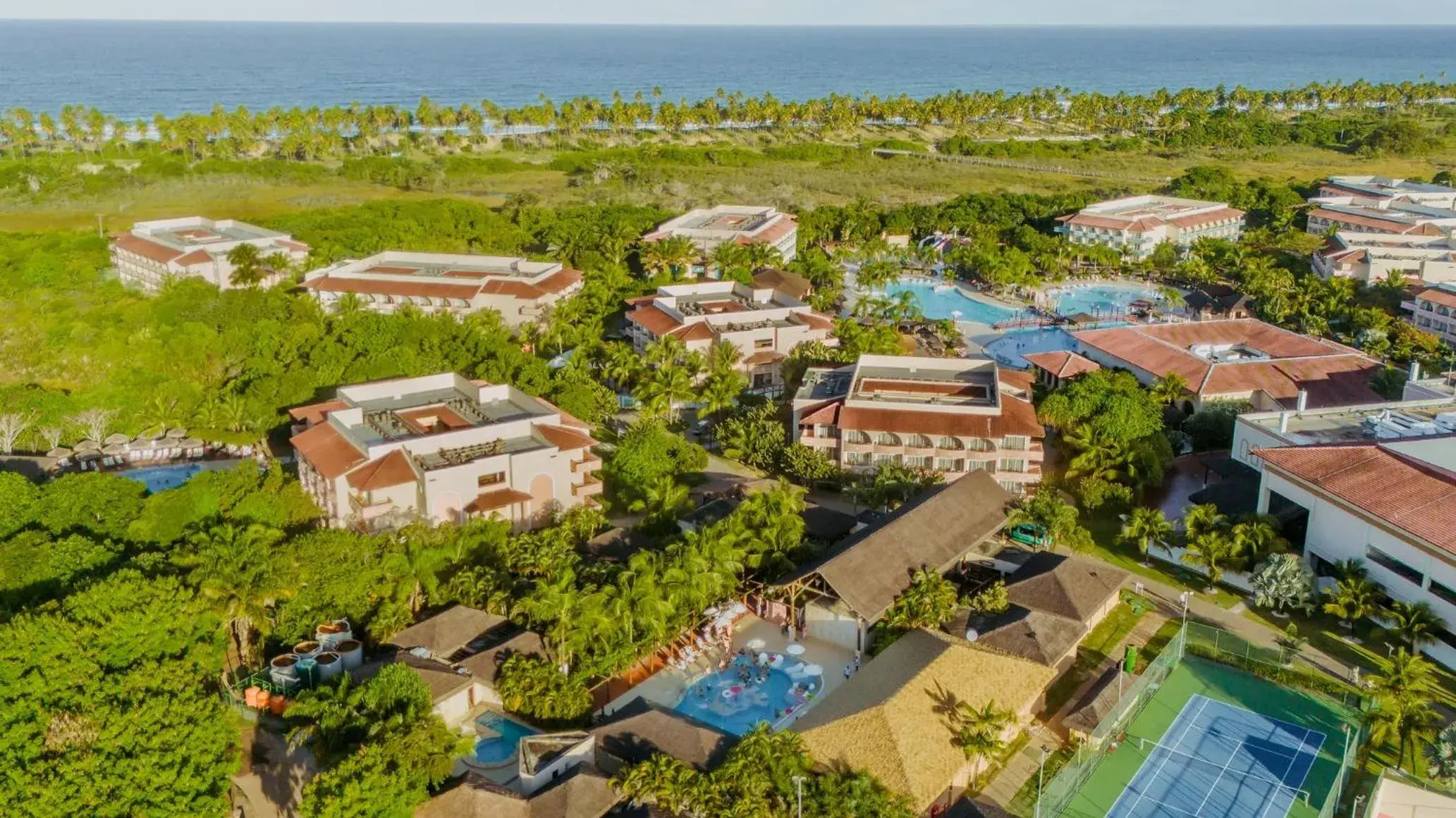 Bird's eye view in Grand Palladium Imbassaí Resort & Spa - All Inclusive Bird's eye view in Grand Palladium Imbassaí Resort & Spa - All Inclusive