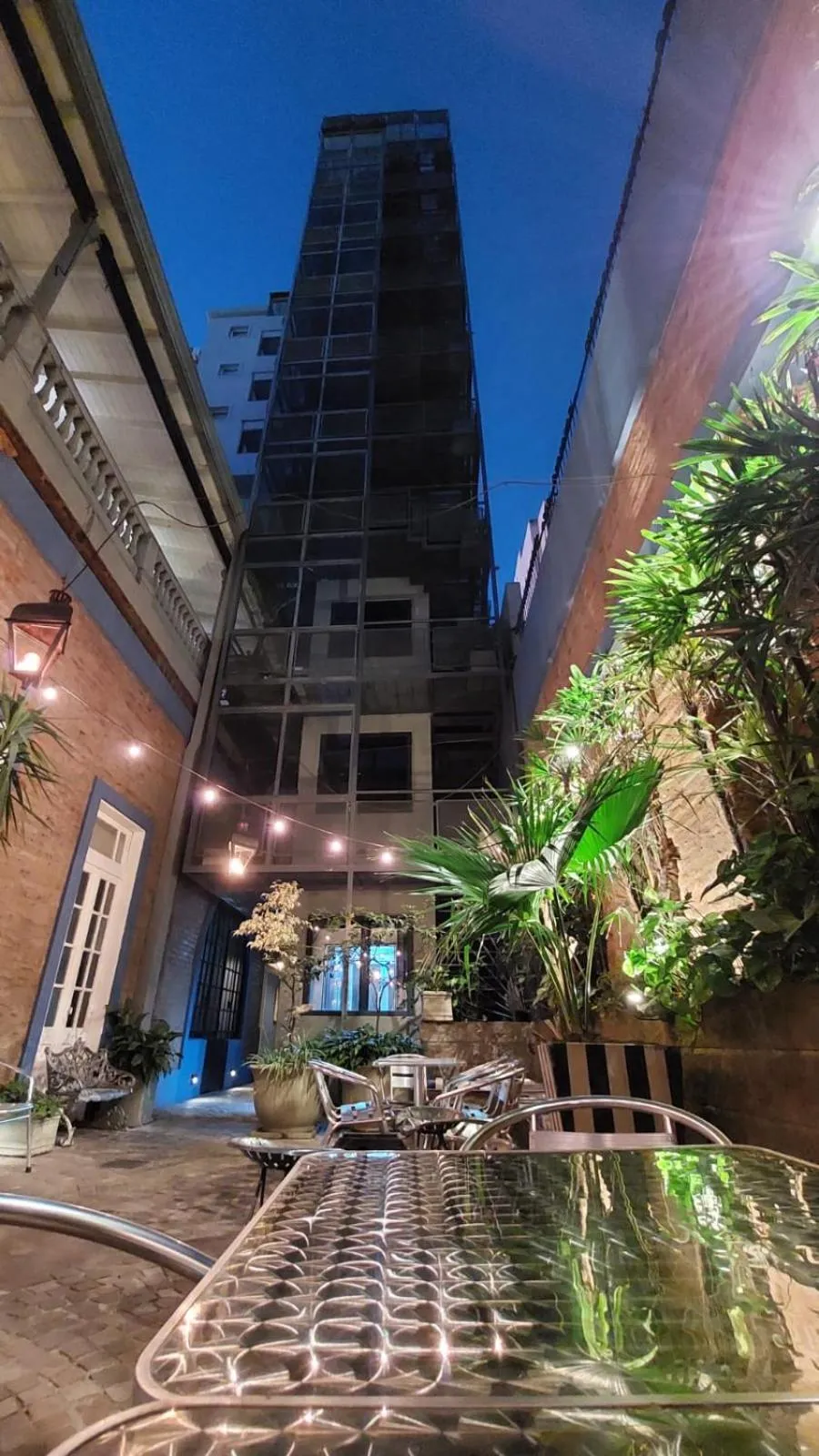 Property building in La Rozada Suites