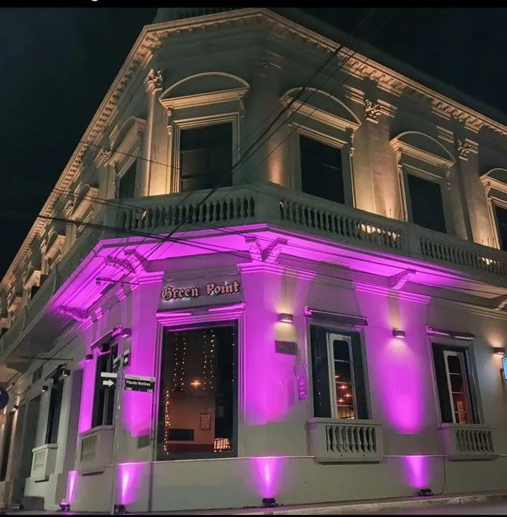 Facade/entrance in La Rozada Suites