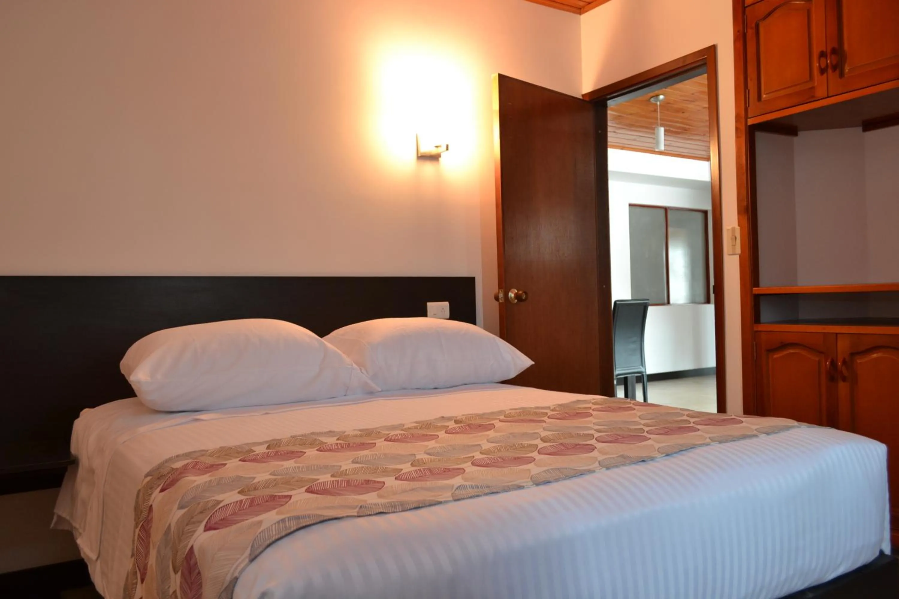 Bed in Apartahotel Doble3