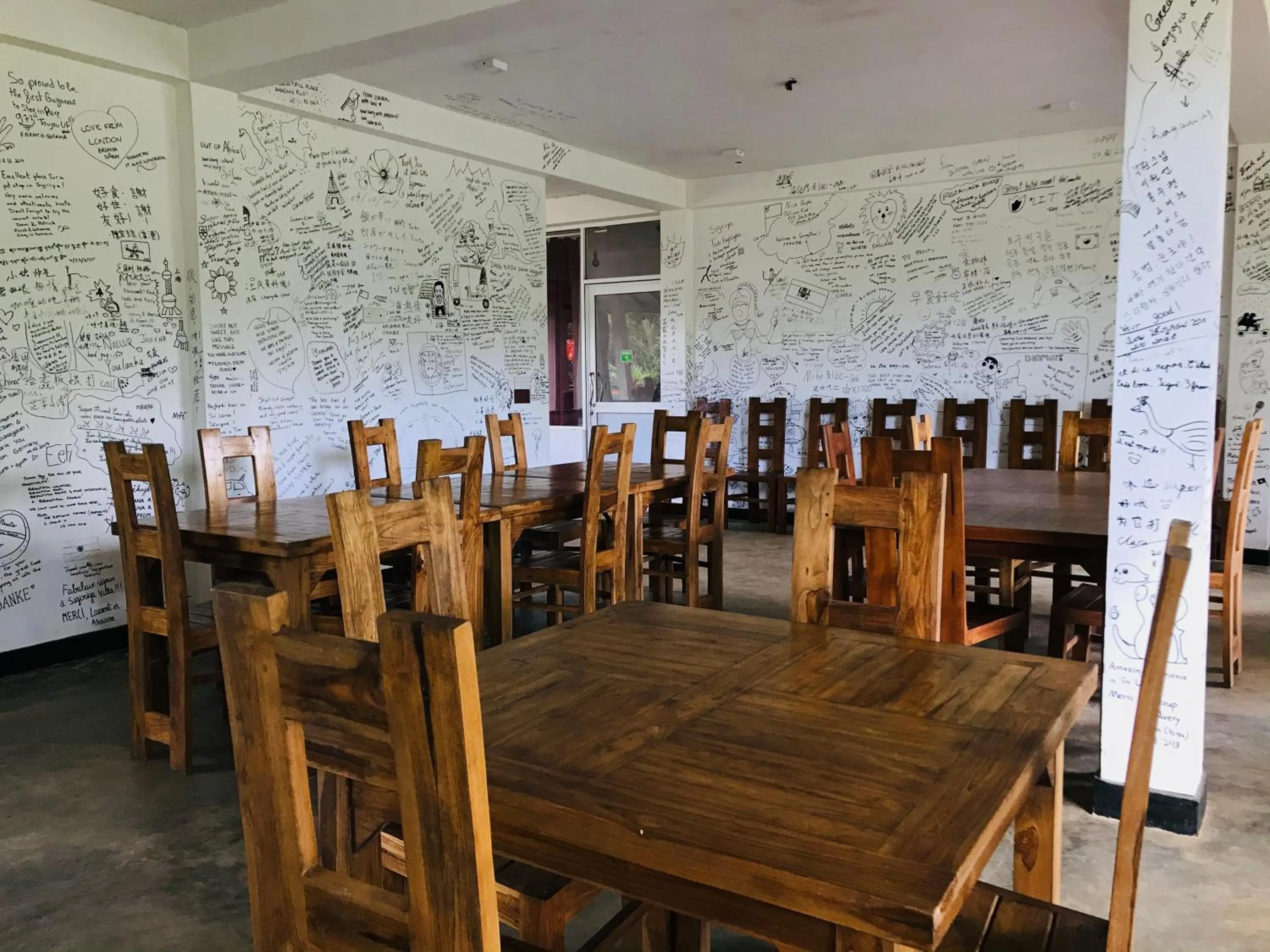 Restaurant/places to eat in Green Hut Nature Resort