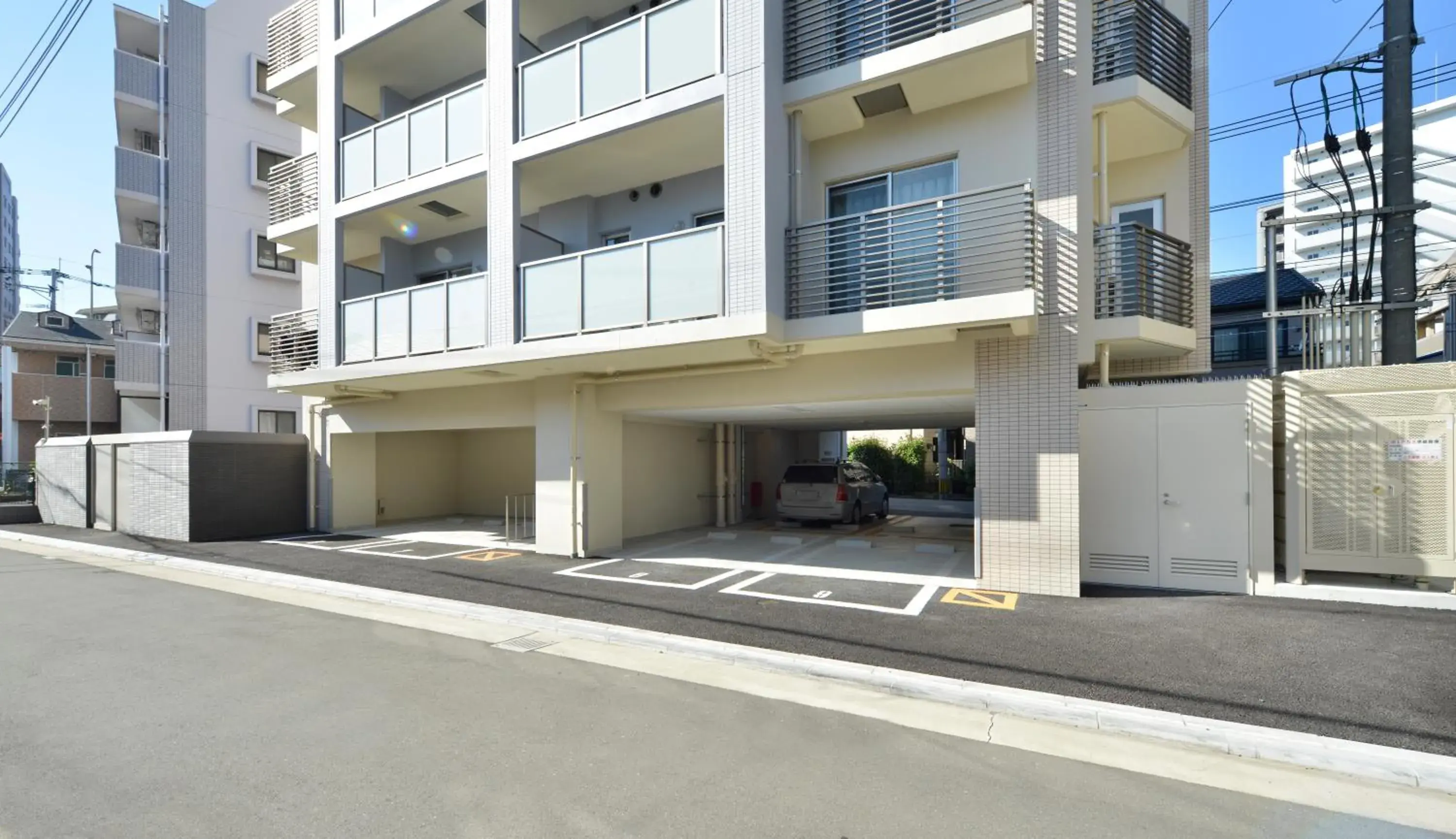 Property building in Residence Hotel Hakata 8 Property building in Residence Hotel Hakata 8