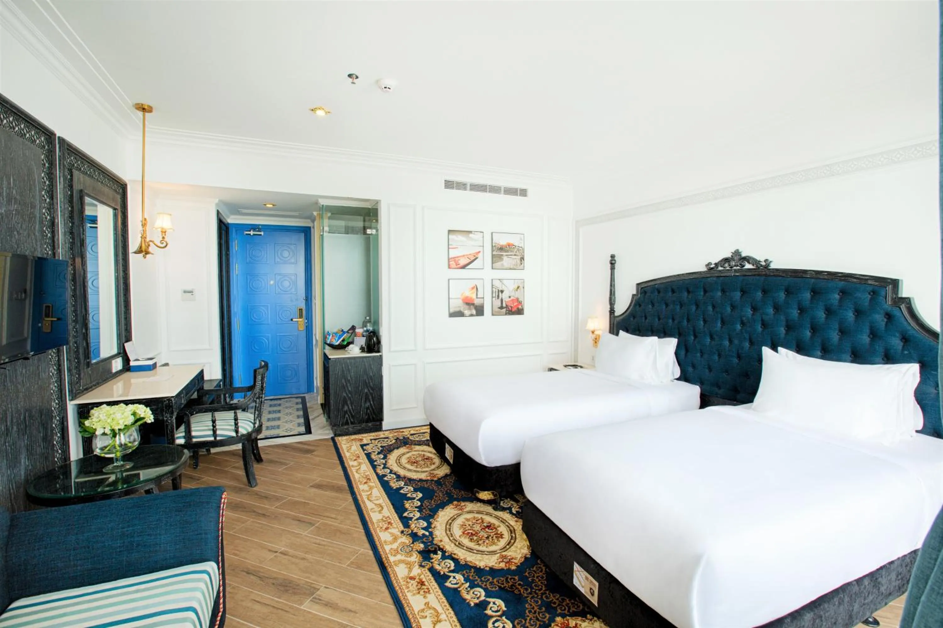 Balcony/Terrace, Bed in Fivitel Da Nang