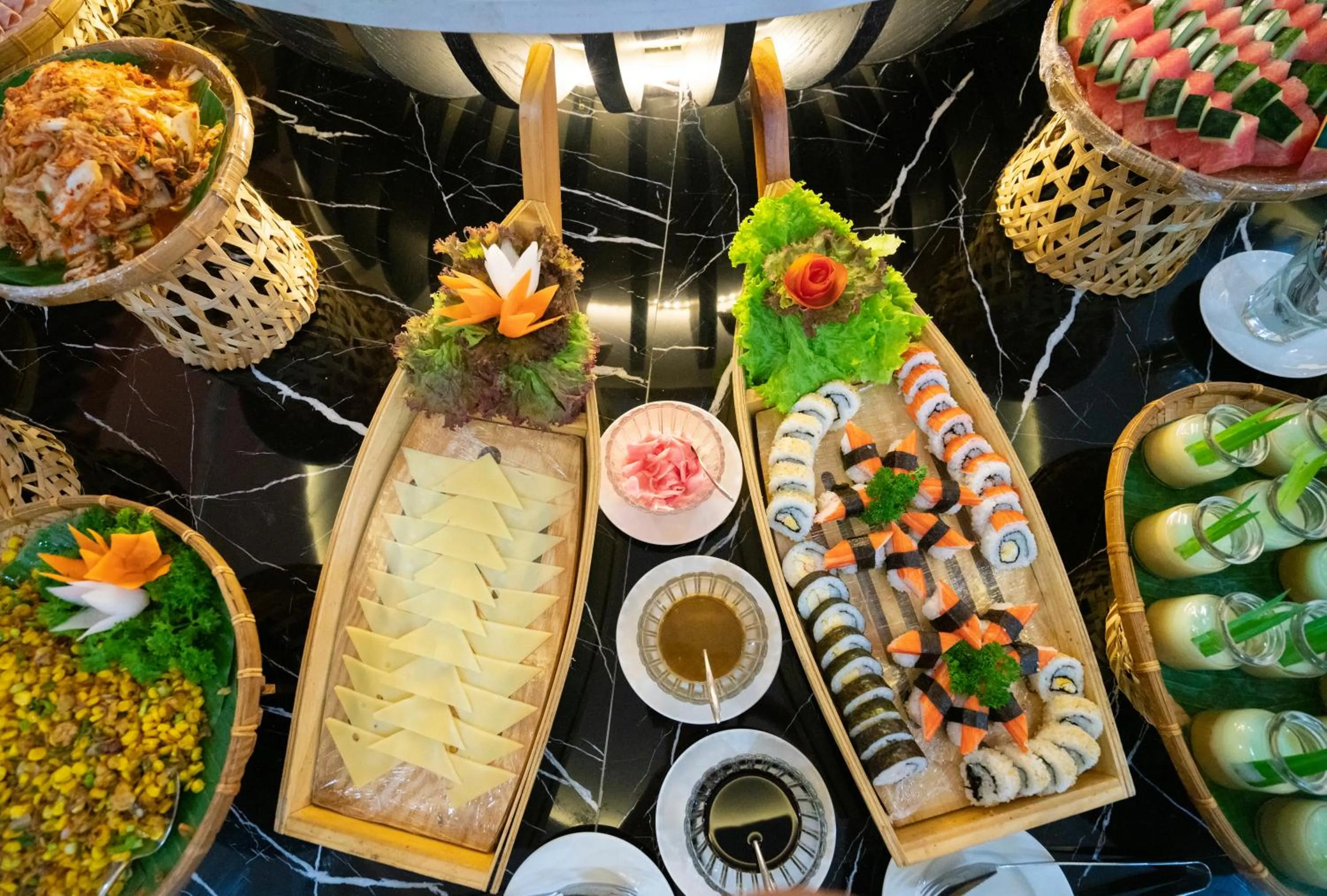 Restaurant/places to eat in Fivitel Da Nang