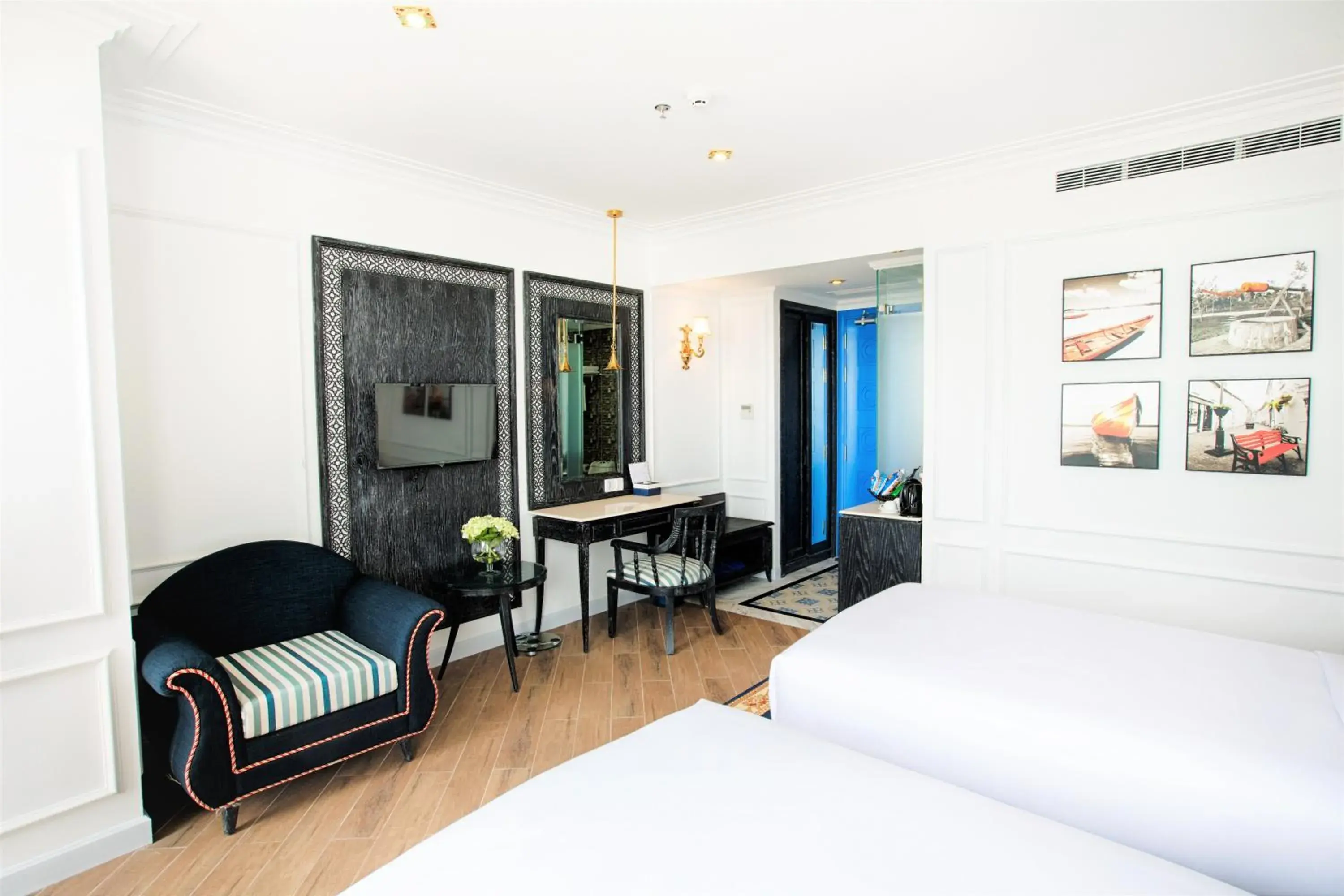 Food and drinks, Bed in Fivitel Da Nang Food and drinks, Bed in Fivitel Da Nang