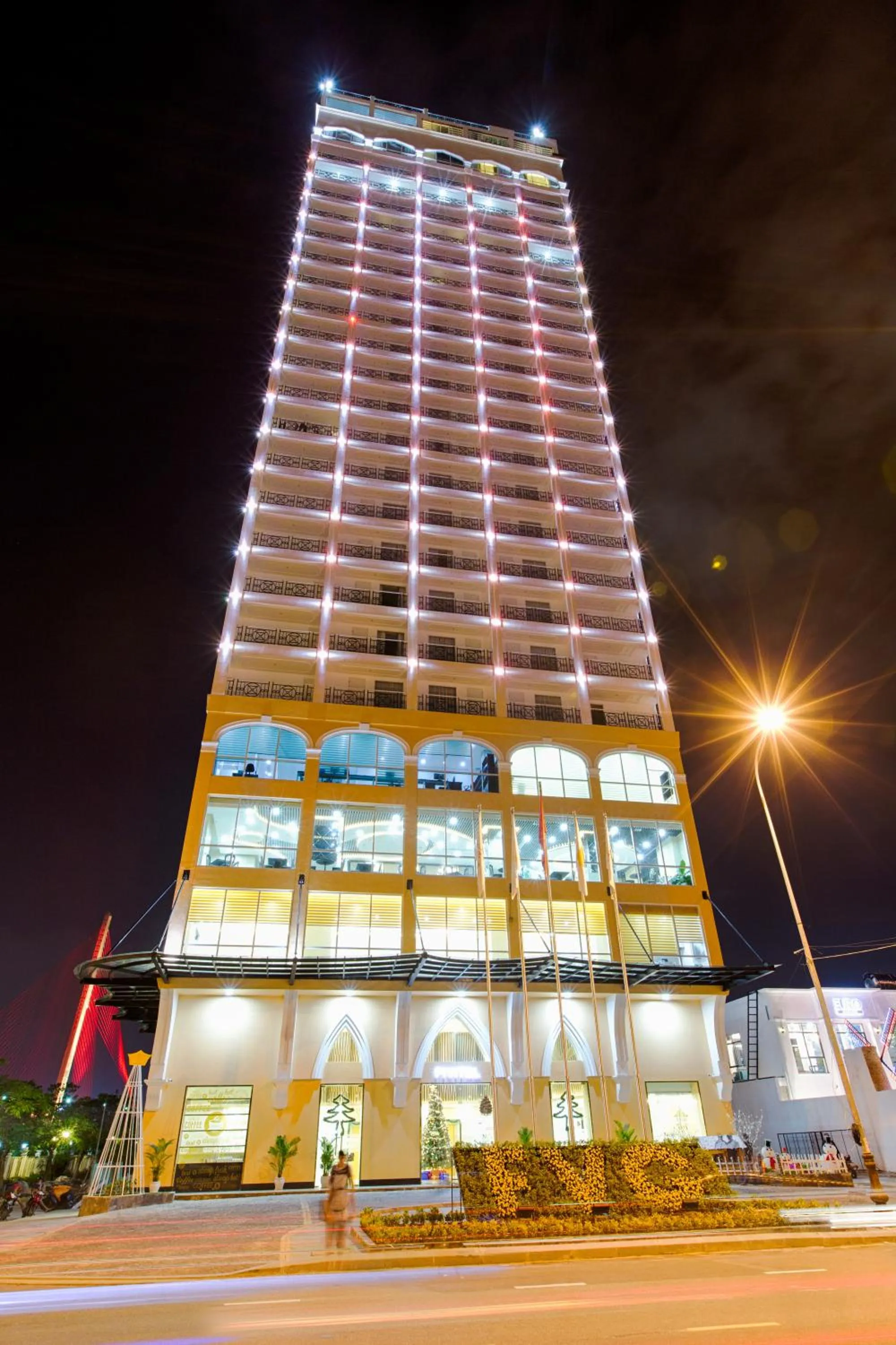Facade/entrance in Fivitel Da Nang