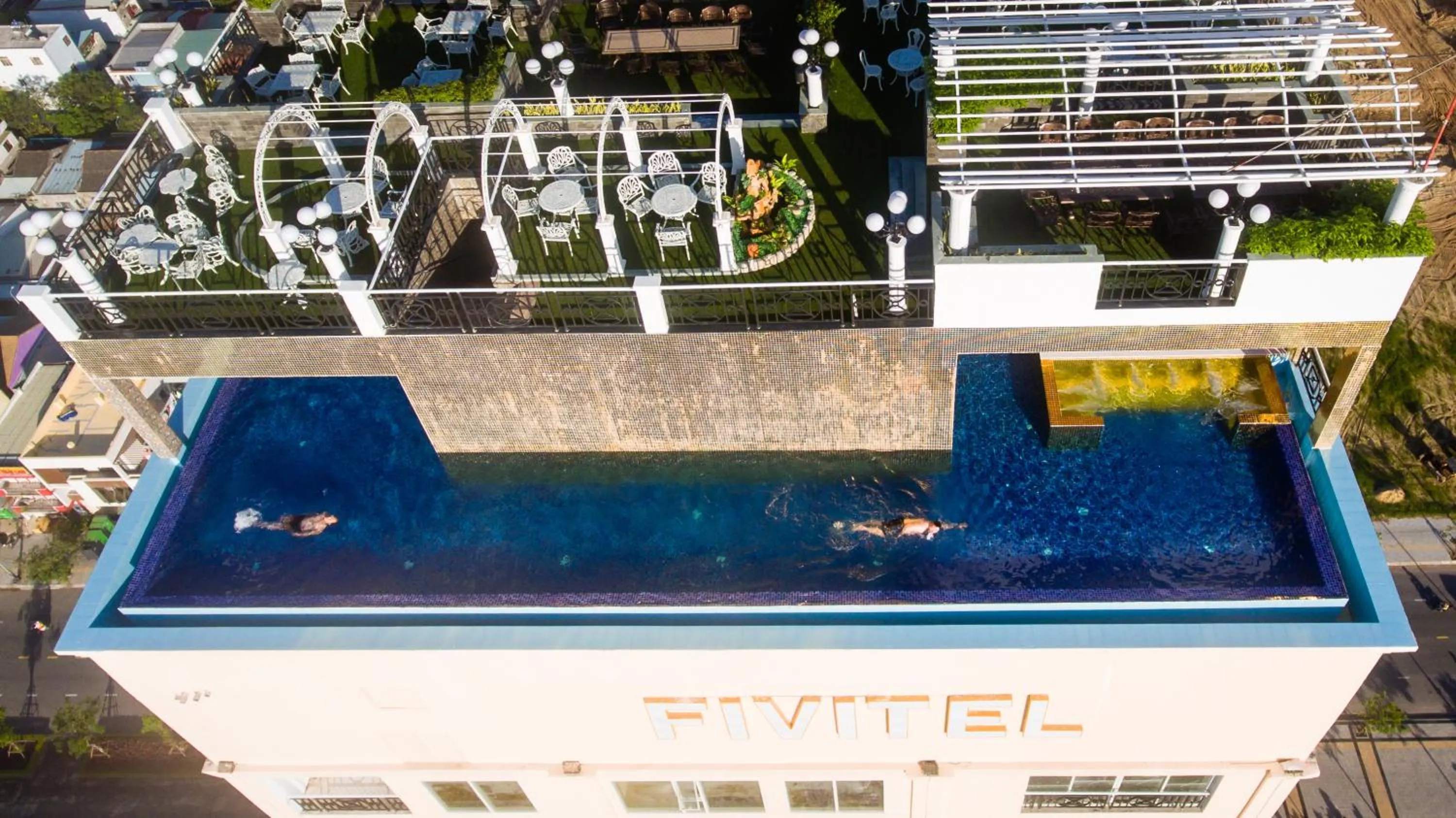 Pool view in Fivitel Da Nang