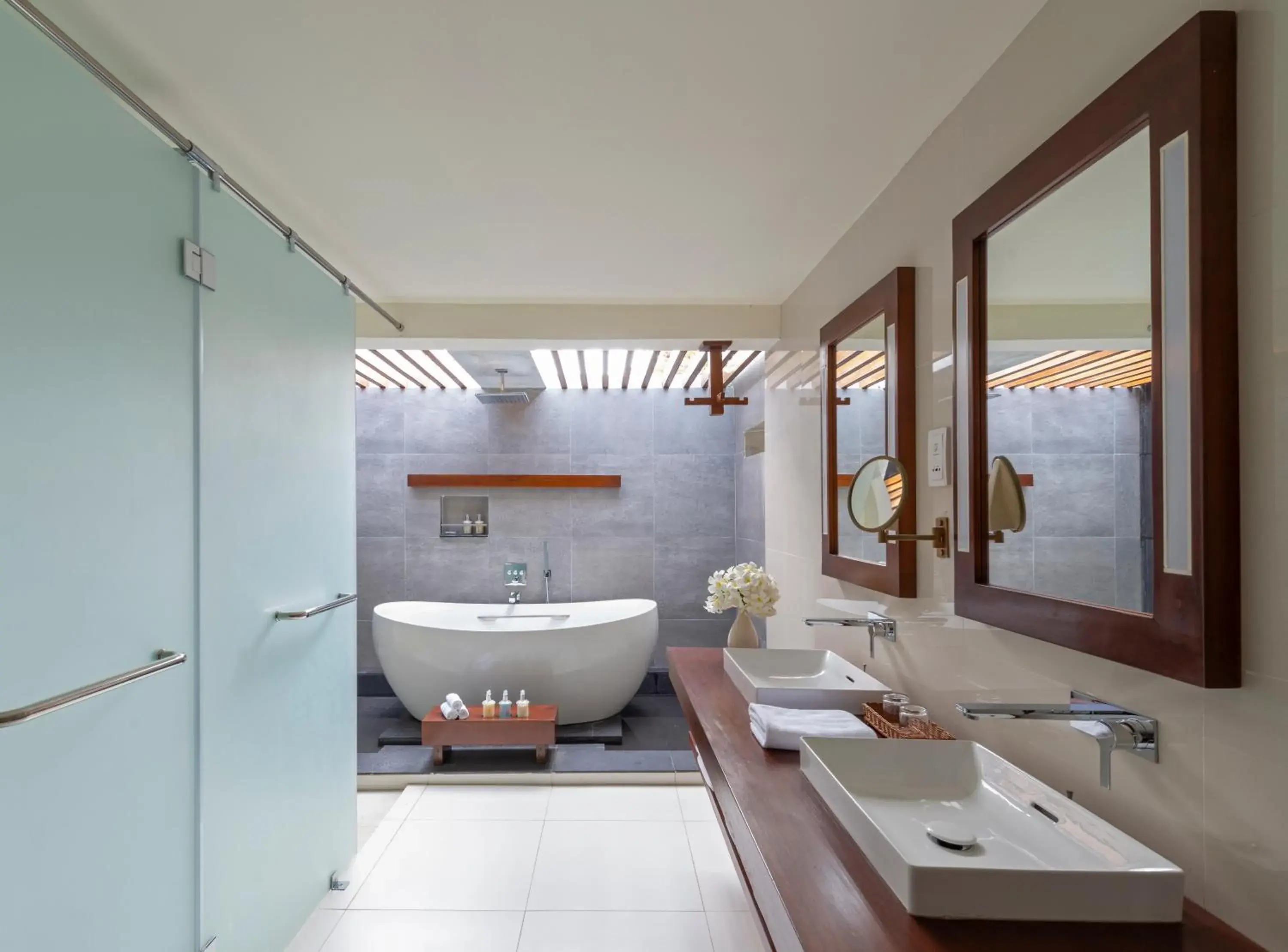 Superior Suite - Ground Floor in Jetwing Saman Villas, A Luxury Reserve - Adults Only Superior Suite - Ground Floor in Jetwing Saman Villas, A Luxury Reserve - Adults Only