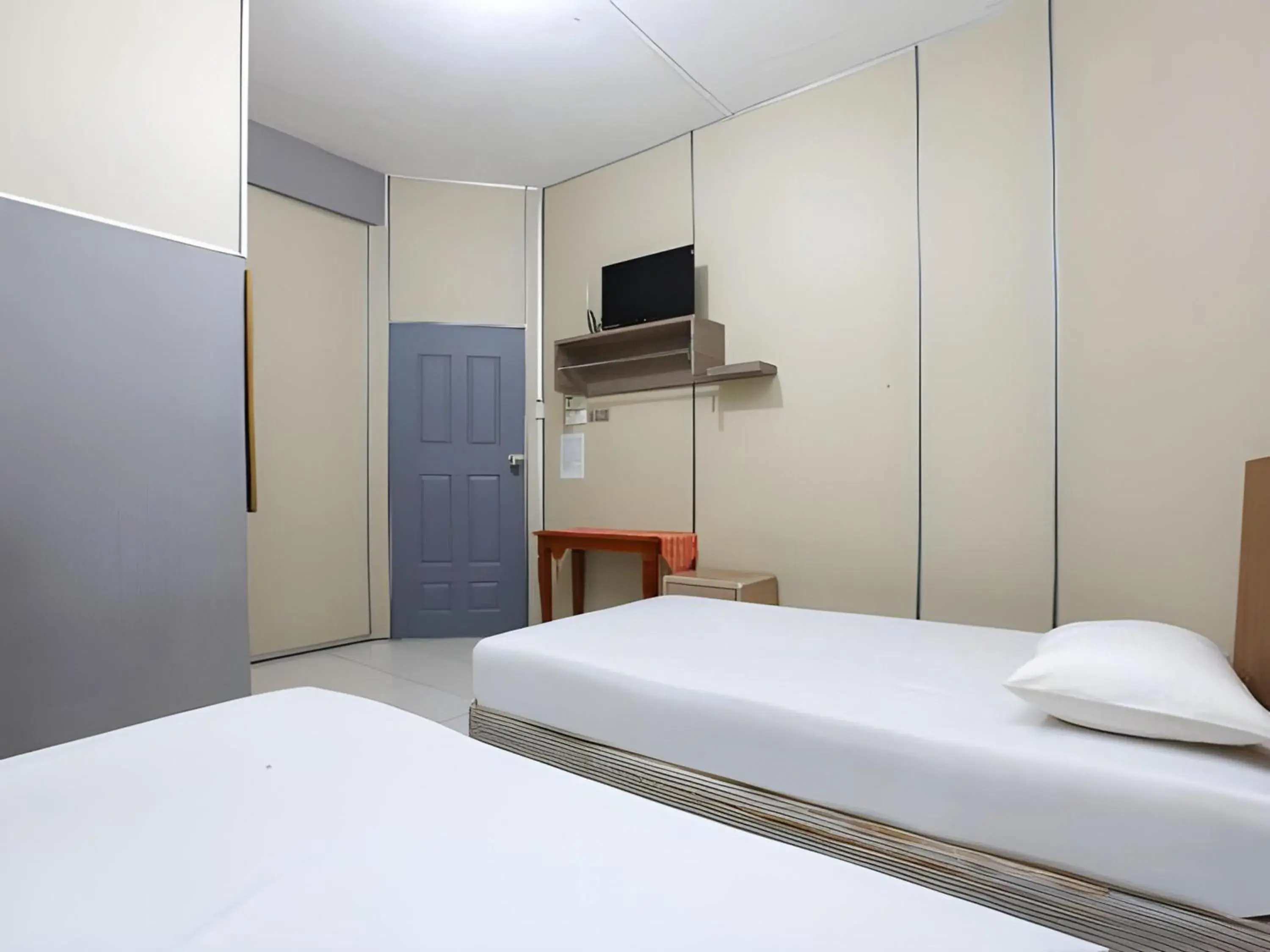 Photo of the whole room in SPOT ON 89796 D'noor Budget Inn Photo of the whole room in SPOT ON 89796 D'noor Budget Inn