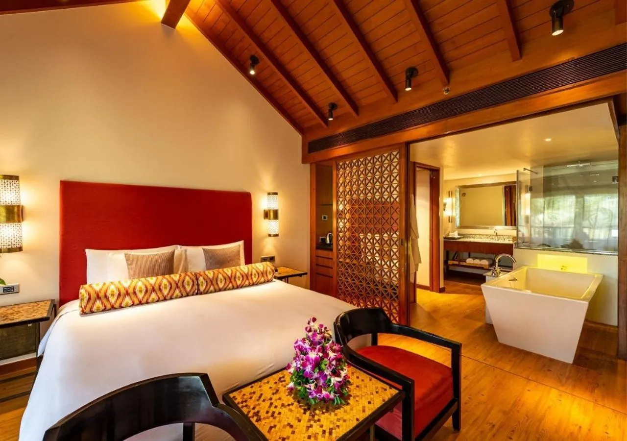 Bathroom, Bed in Alila Diwa Goa - A Hyatt Brand