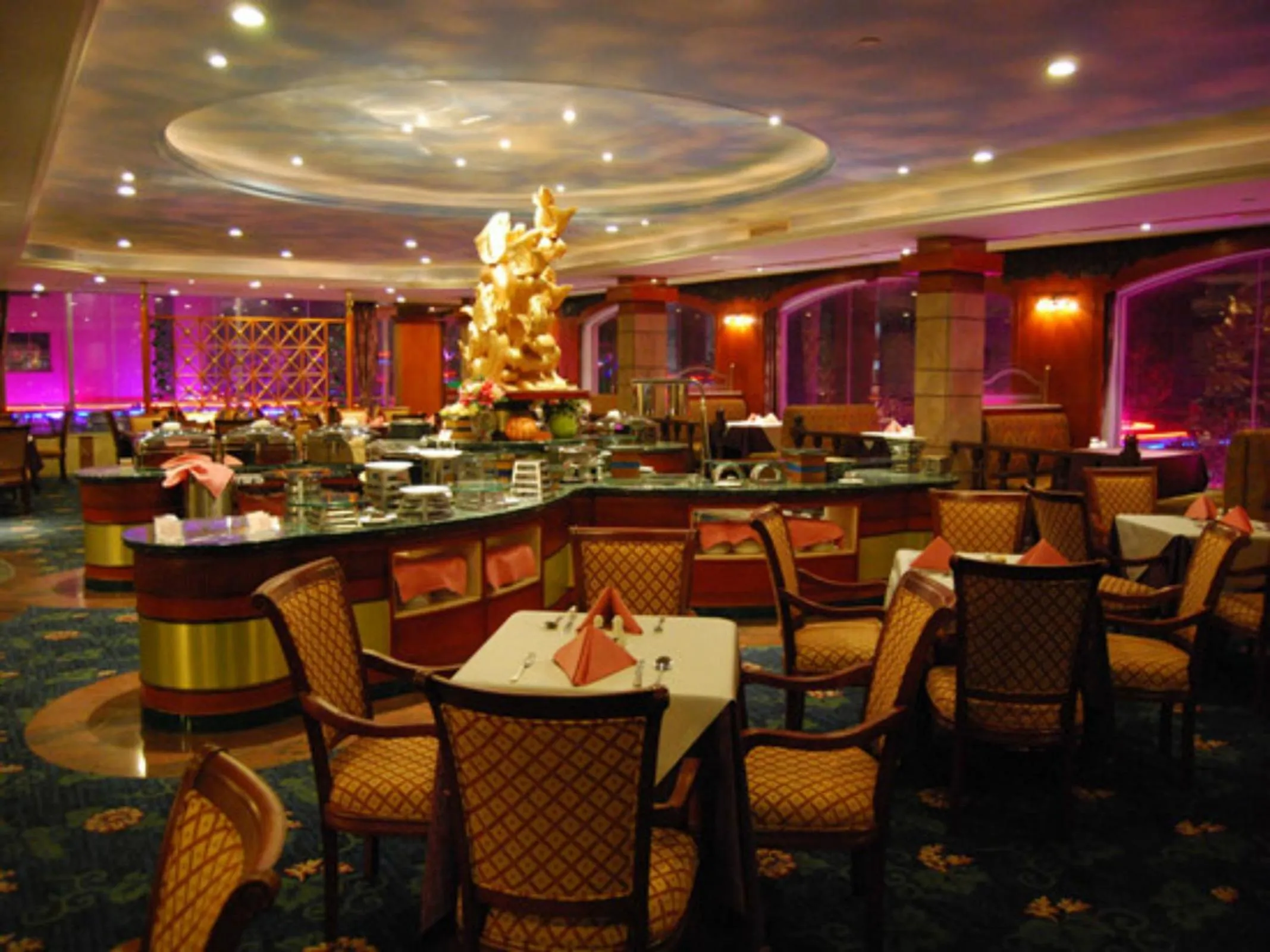 Restaurant/places to eat in Panyu Hotel