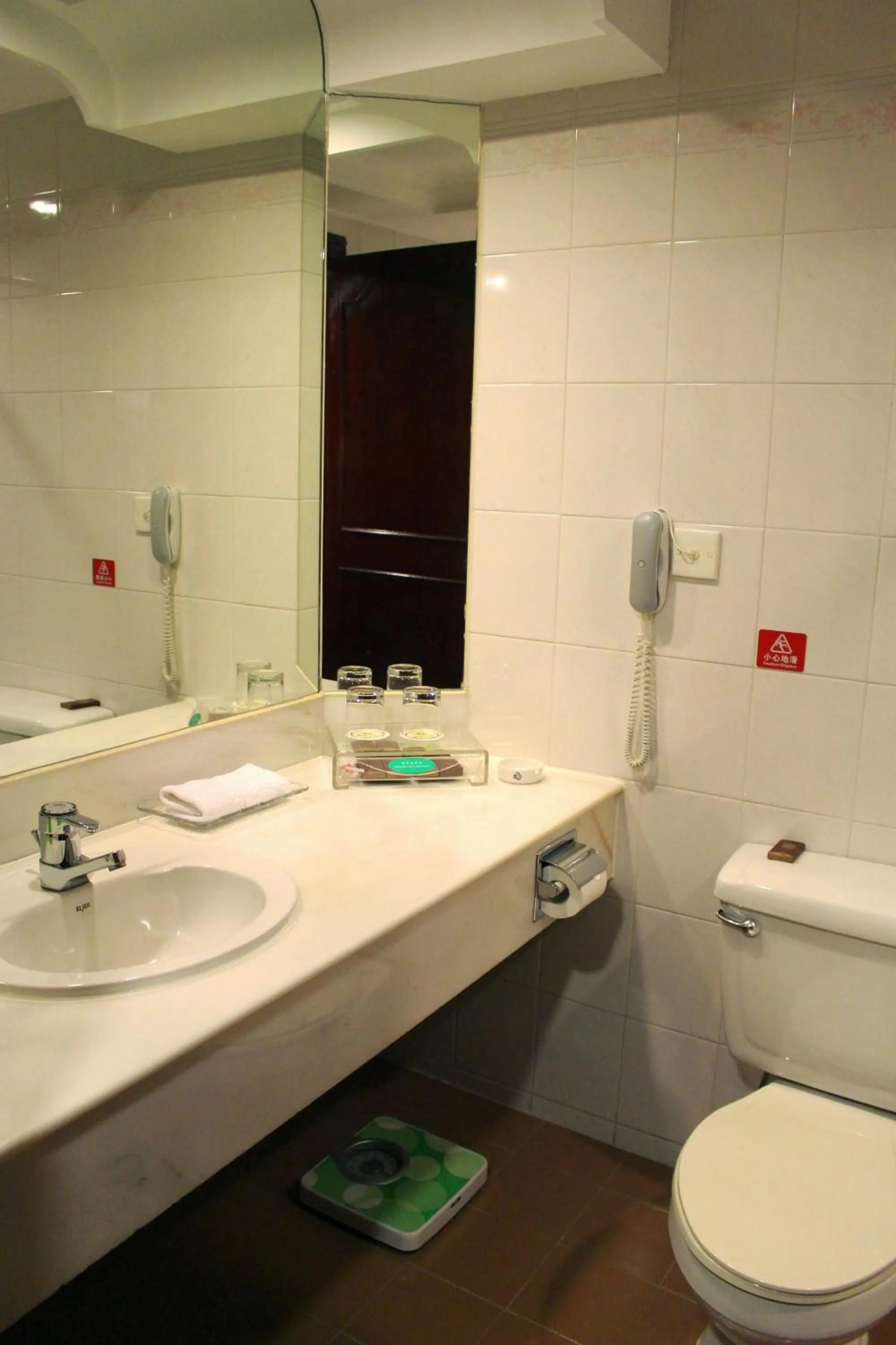 Decorative detail in Panyu Hotel