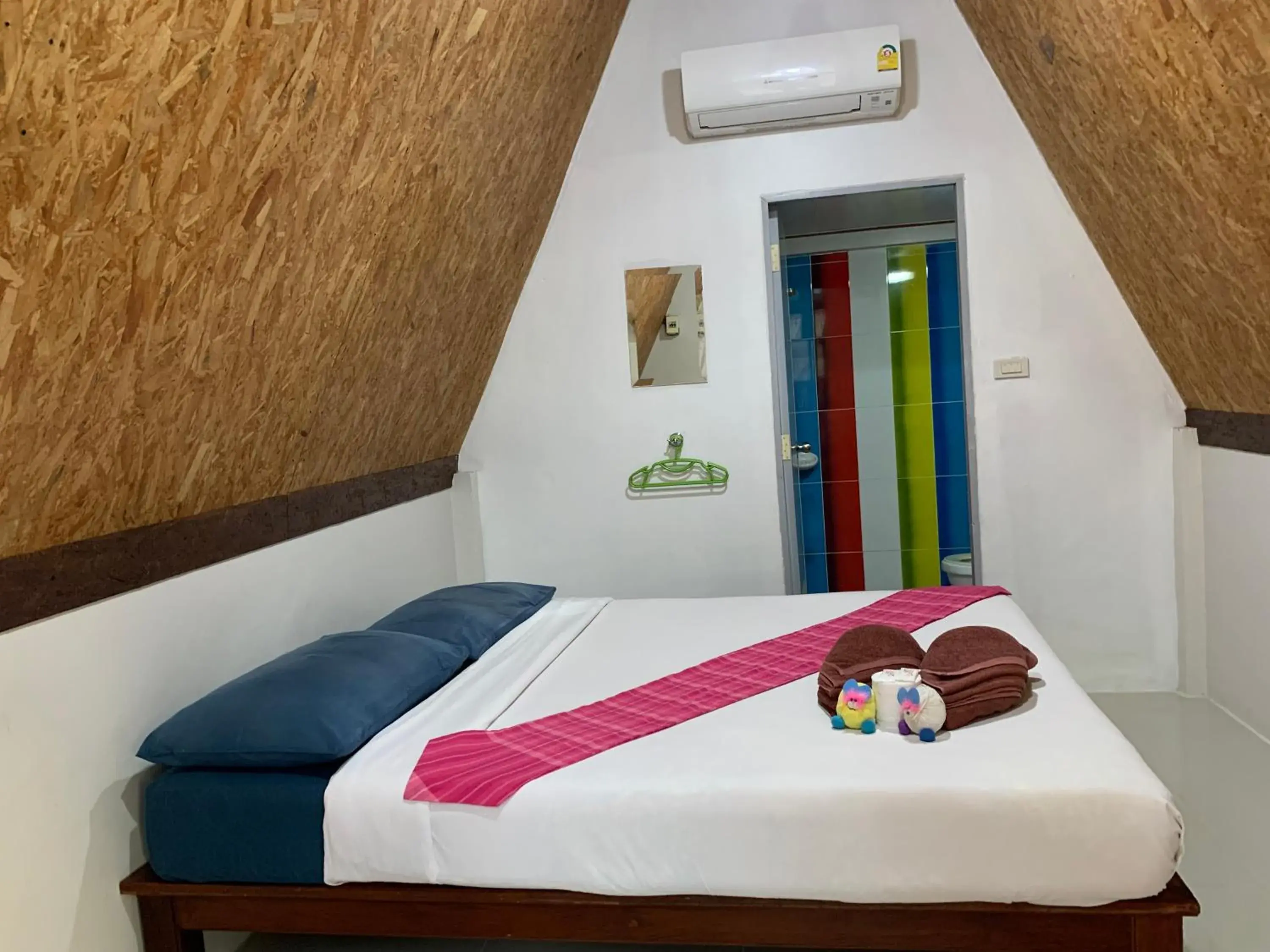 Bed in Sam's House Kanchanaburi Bed in Sam's House Kanchanaburi