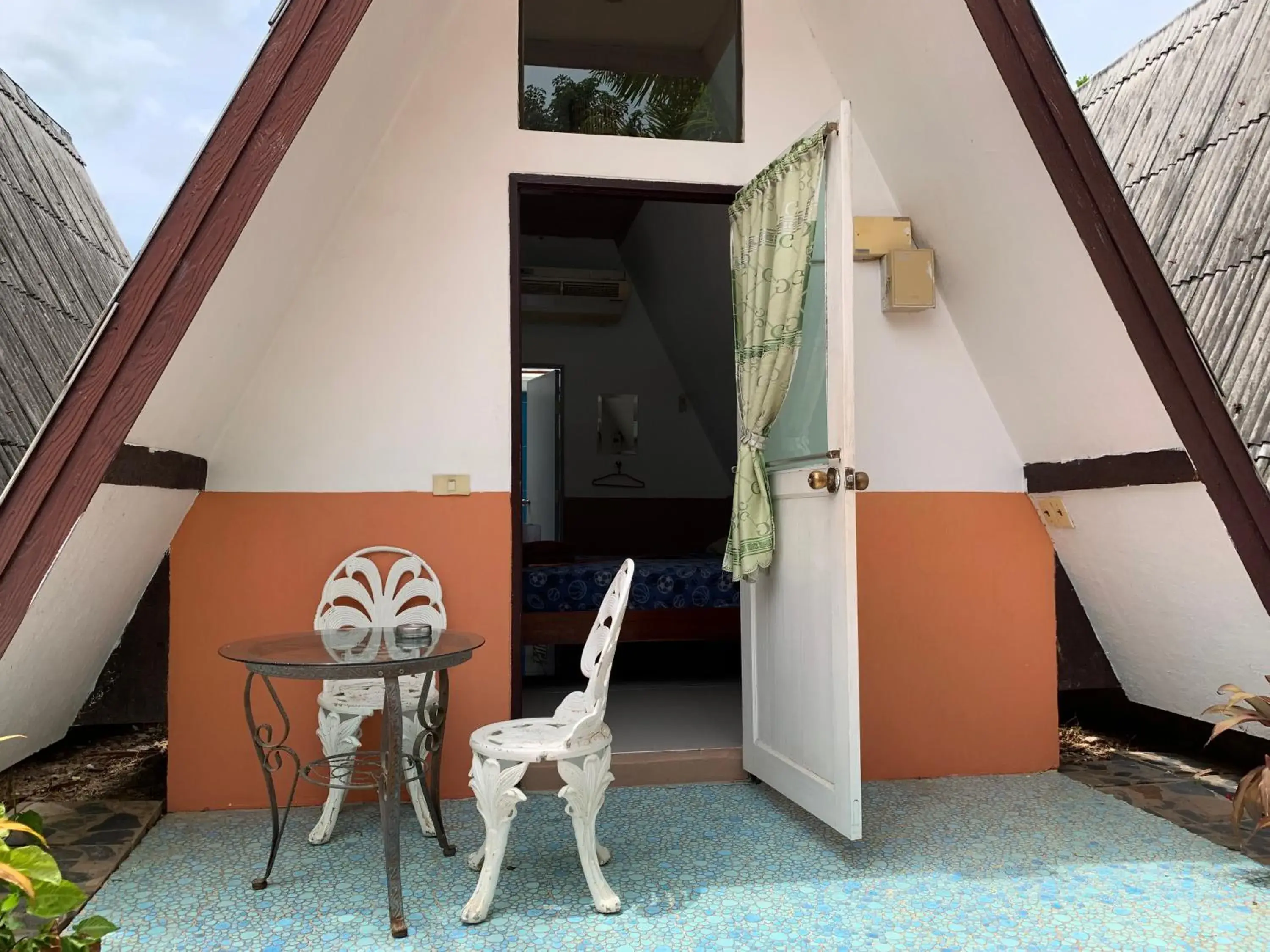 Sam's House Kanchanaburi Sam's House Kanchanaburi